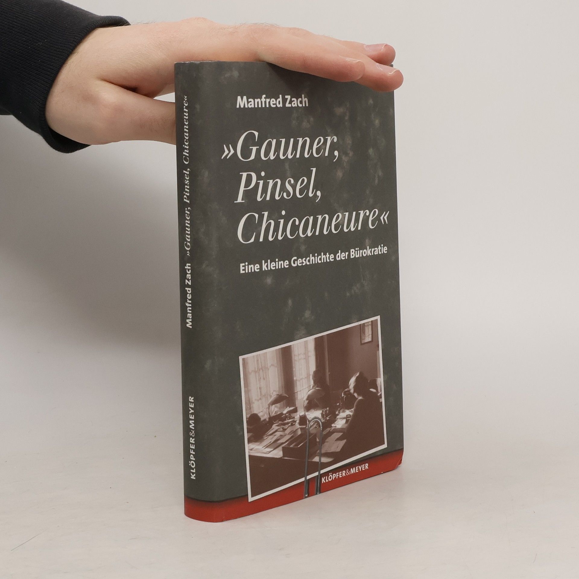 Manfred Zach Gauner, Pinsel, Chicaneure