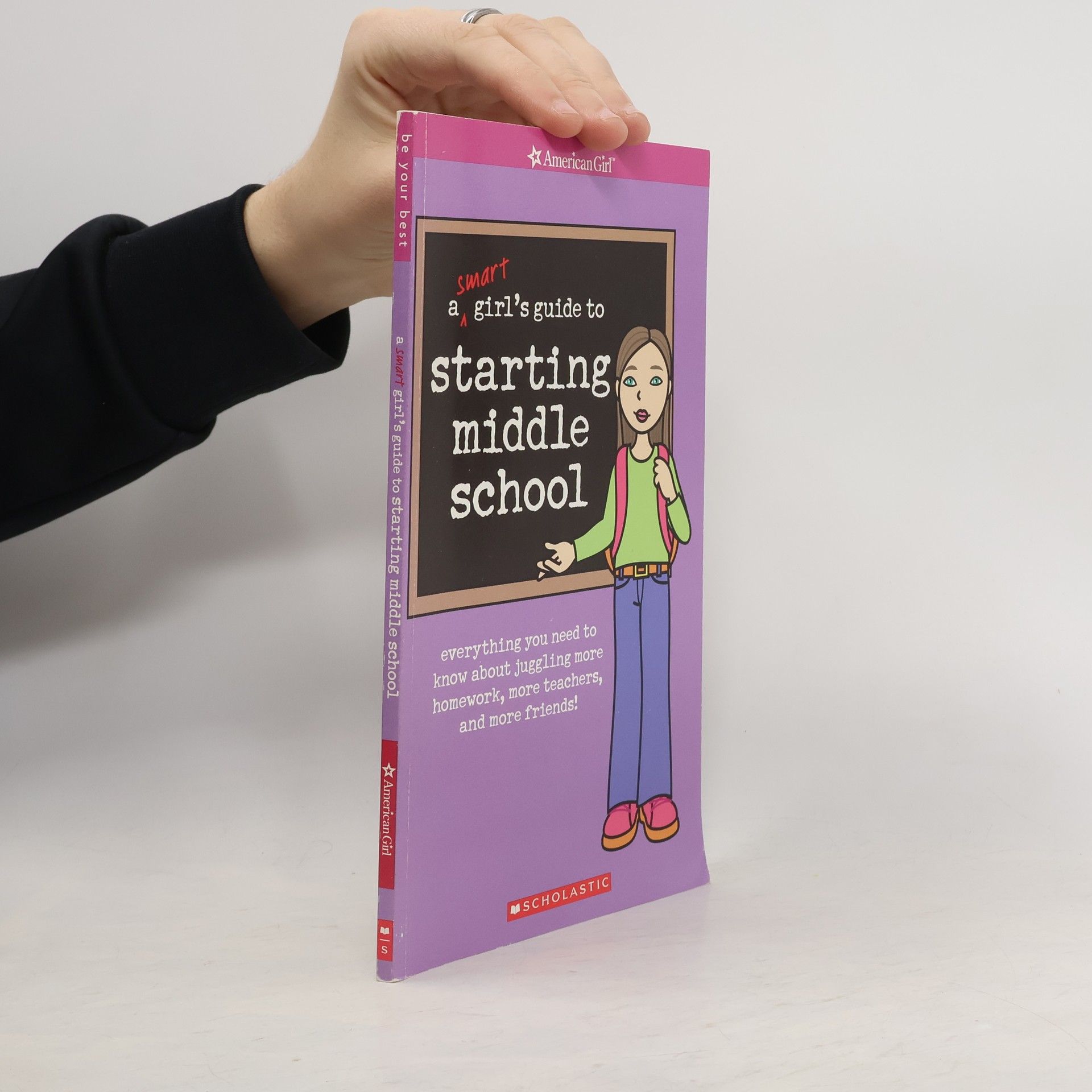 American Girl: A Smart Girl's Guide to Starting Middle School