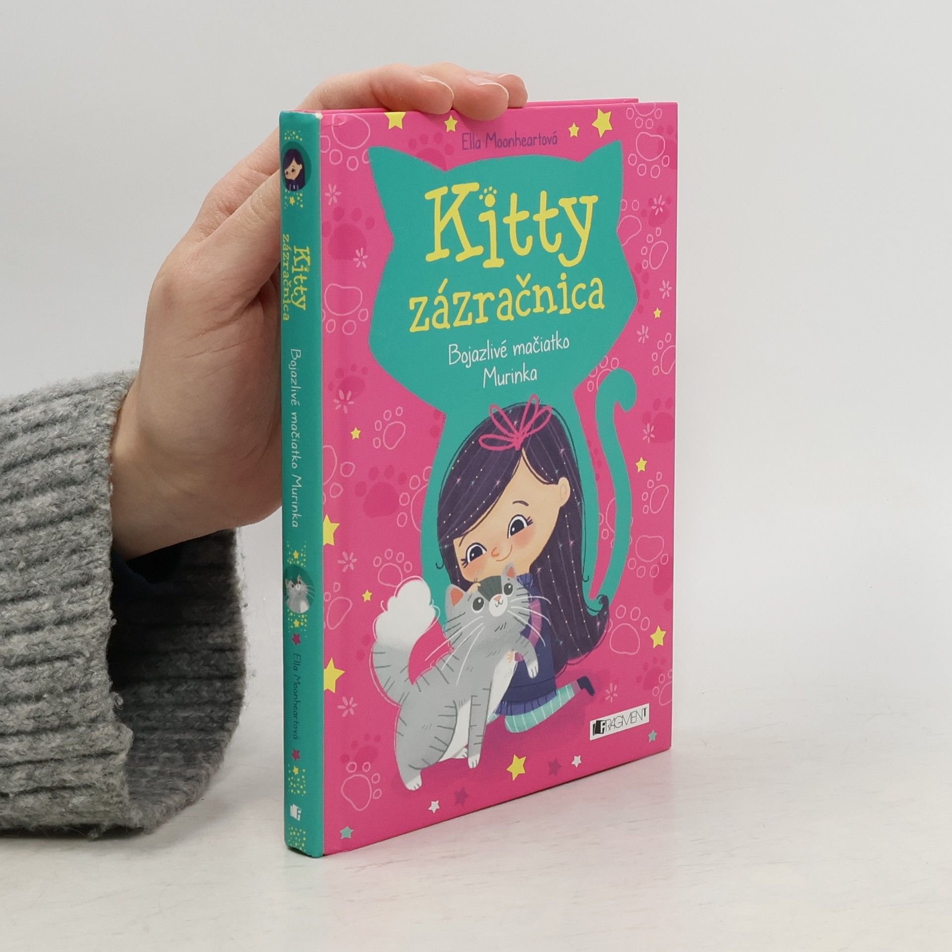 kitty zázračnica: bojazlivé mačiatko Murinka