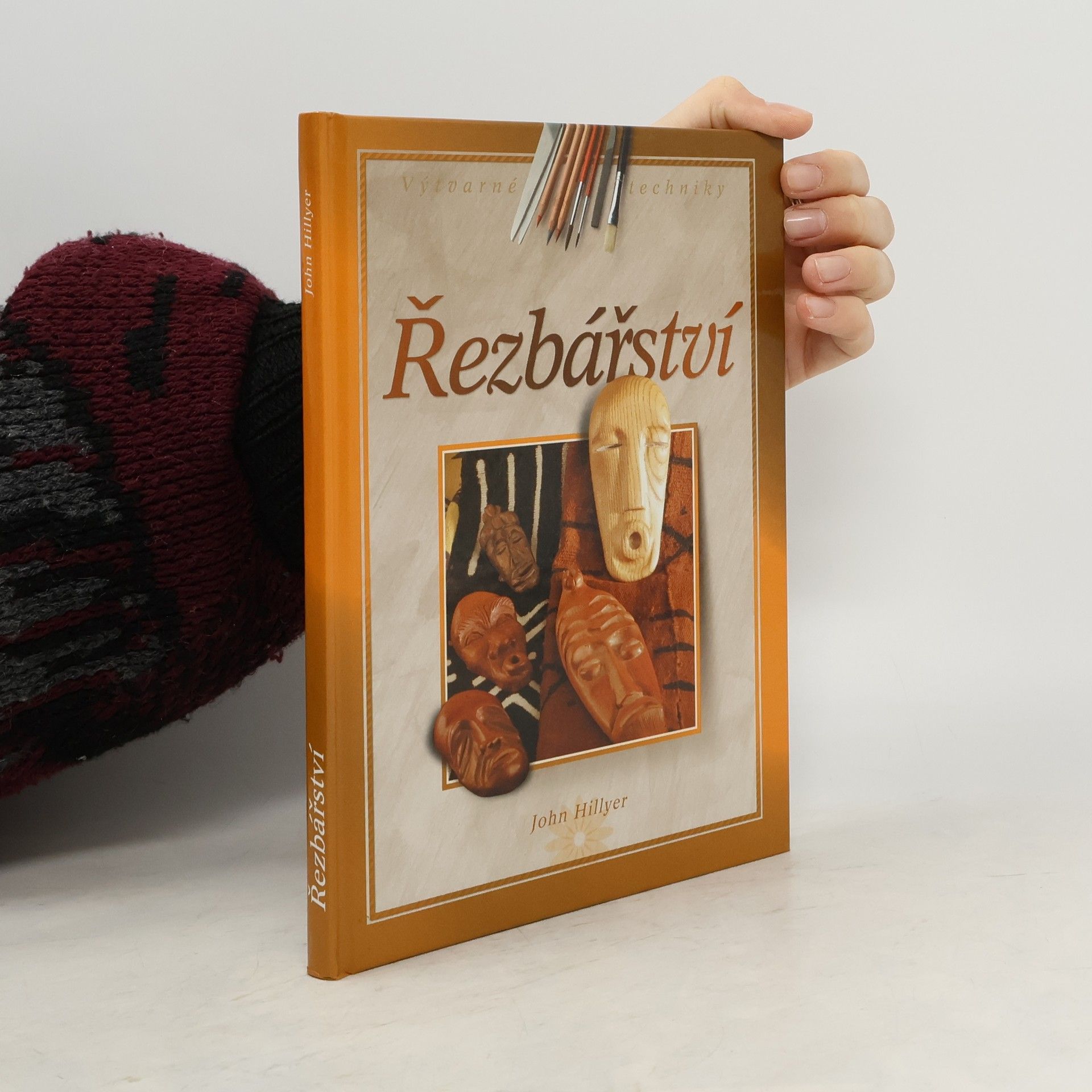 John Irving Hillyer Řezbářství