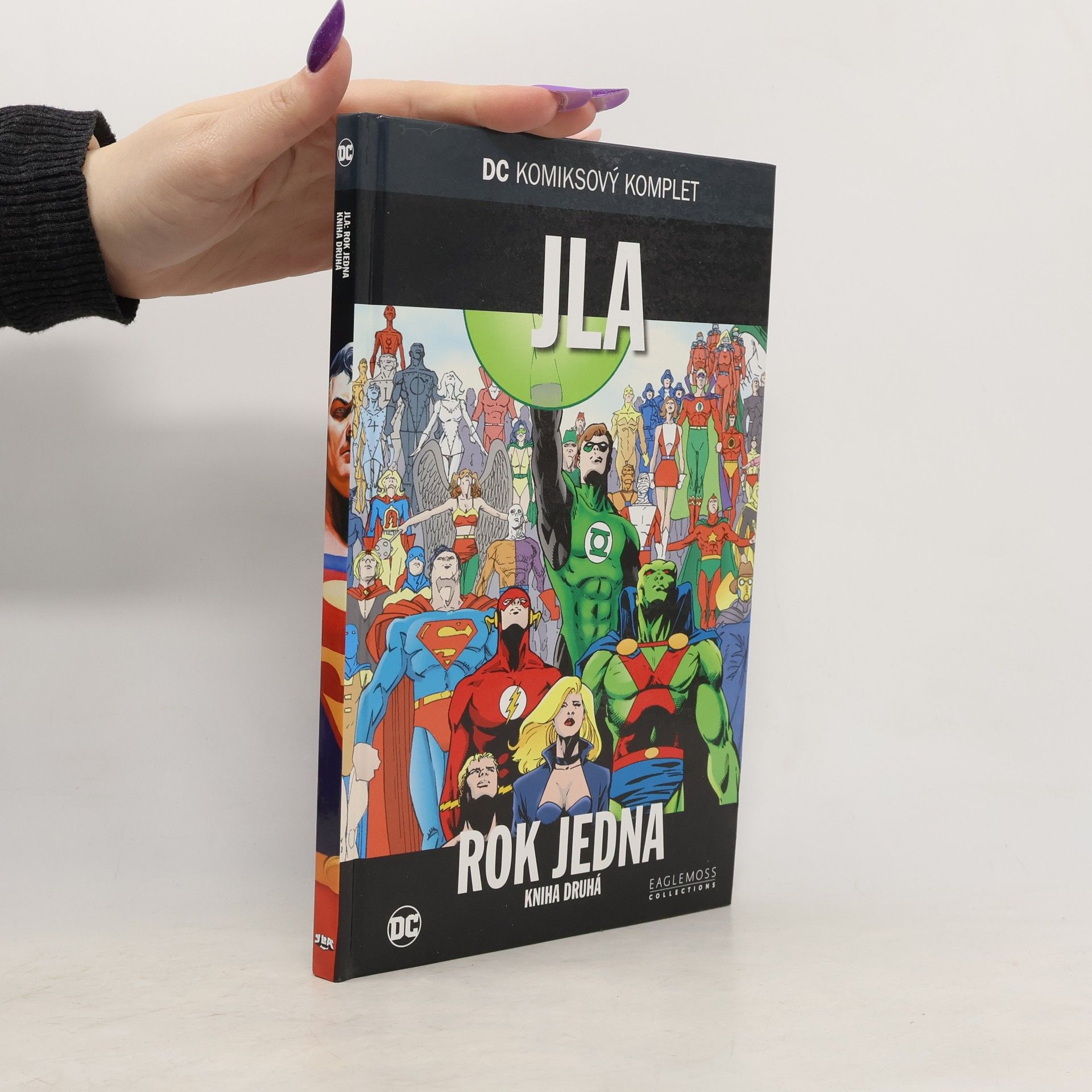 Autorenkollektiv JLA. Rok jedna. Kniha druhá