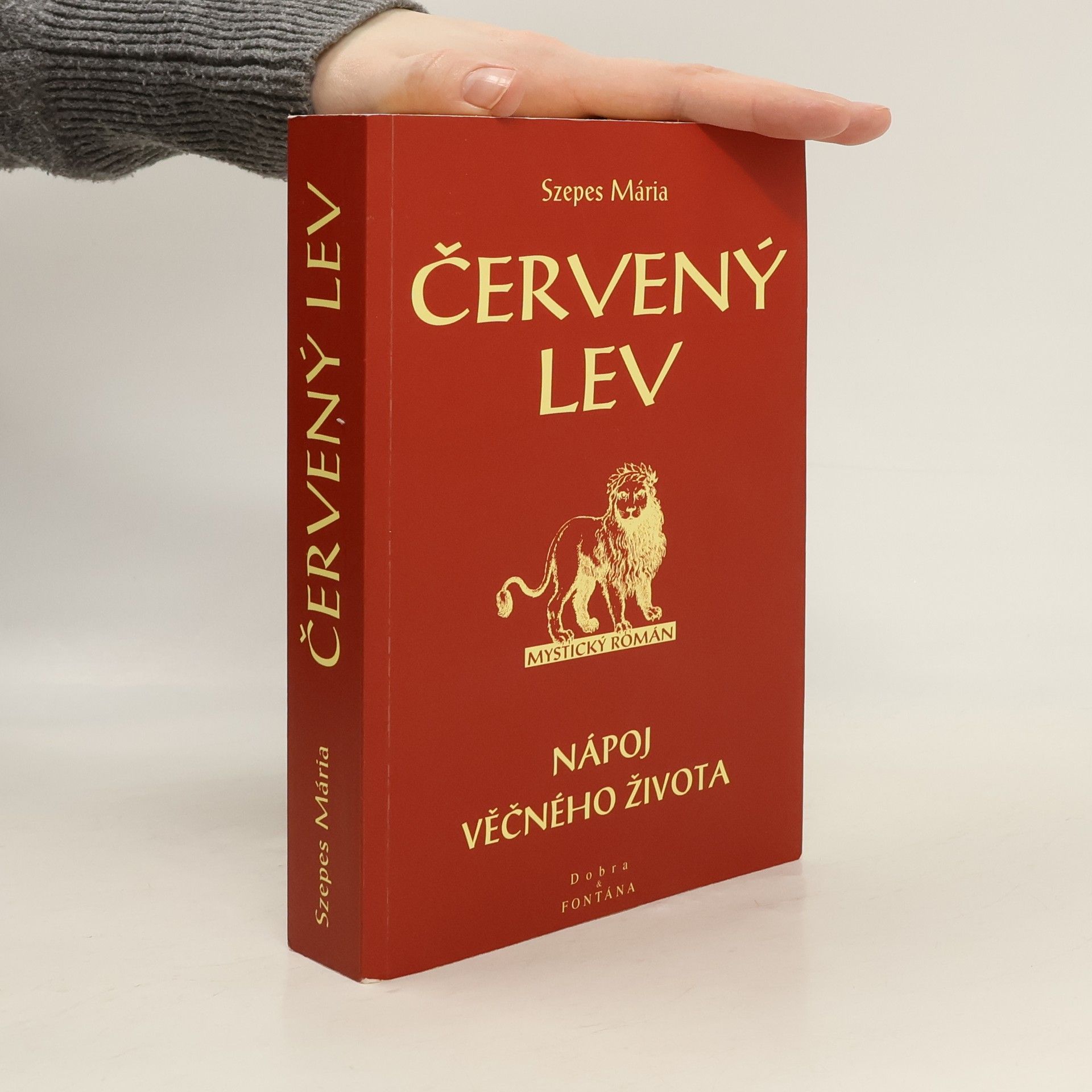 Mária Szépes Červený lev