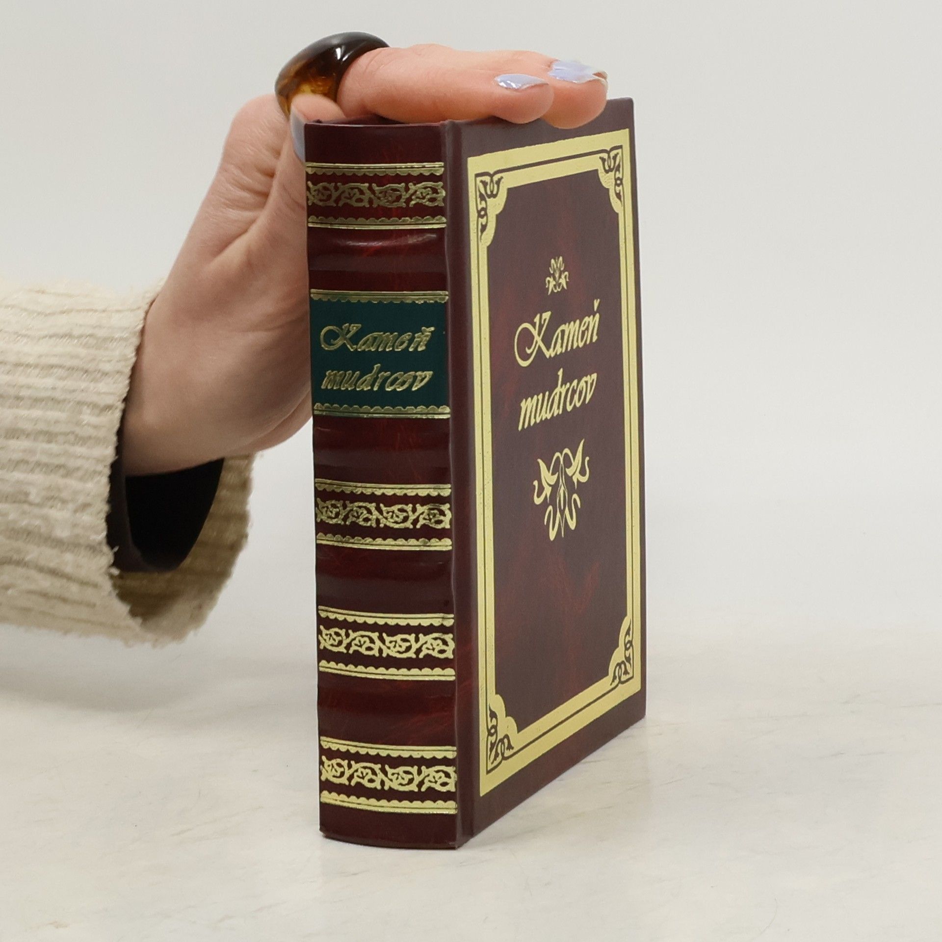 Autorenkollektiv Kameň mudrcov