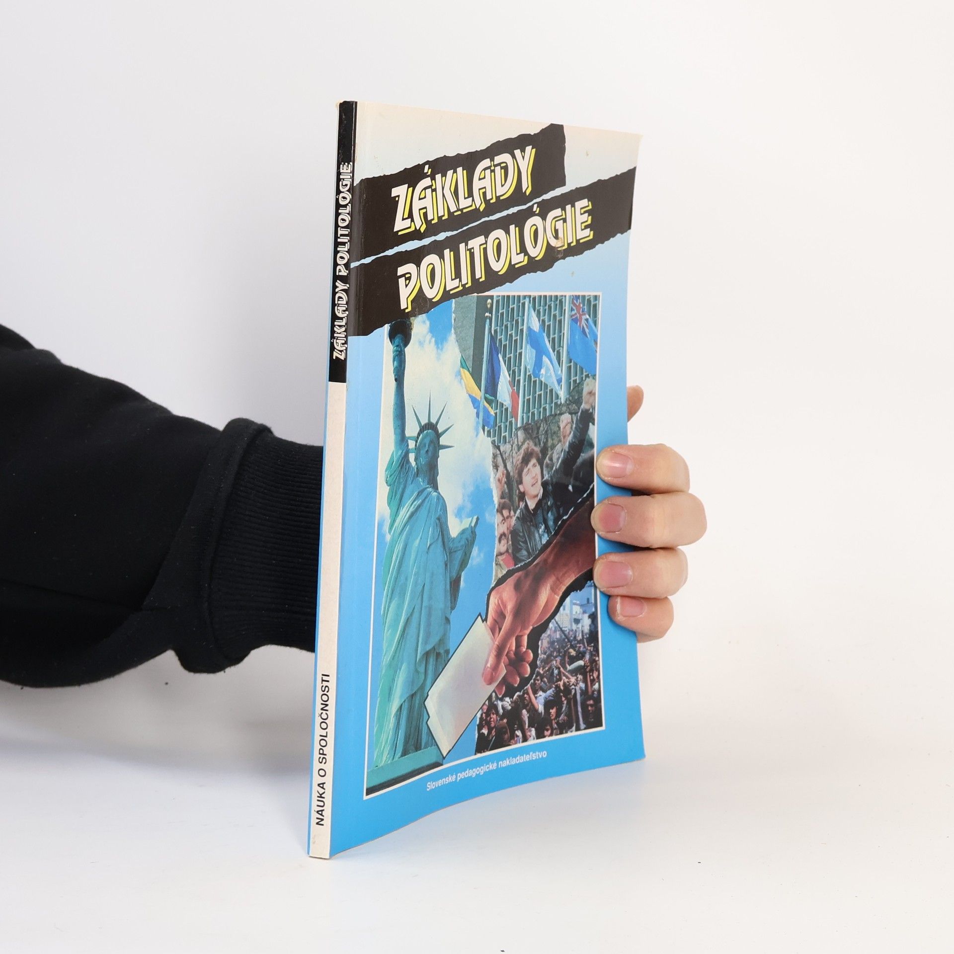 Rastislav Tóth Základy politológie