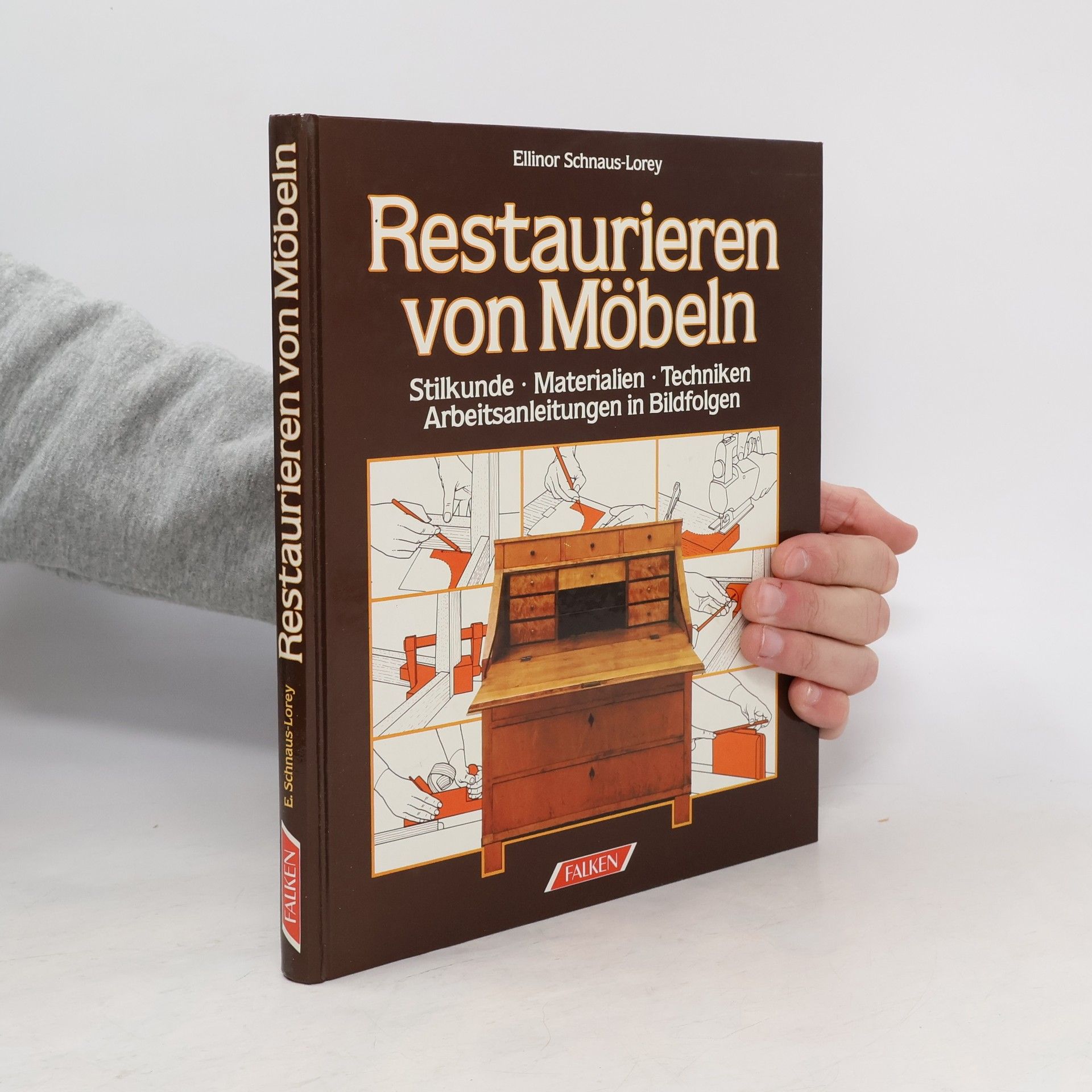 Ellinor Schnaus-Lorey Restaurieren von Möbeln