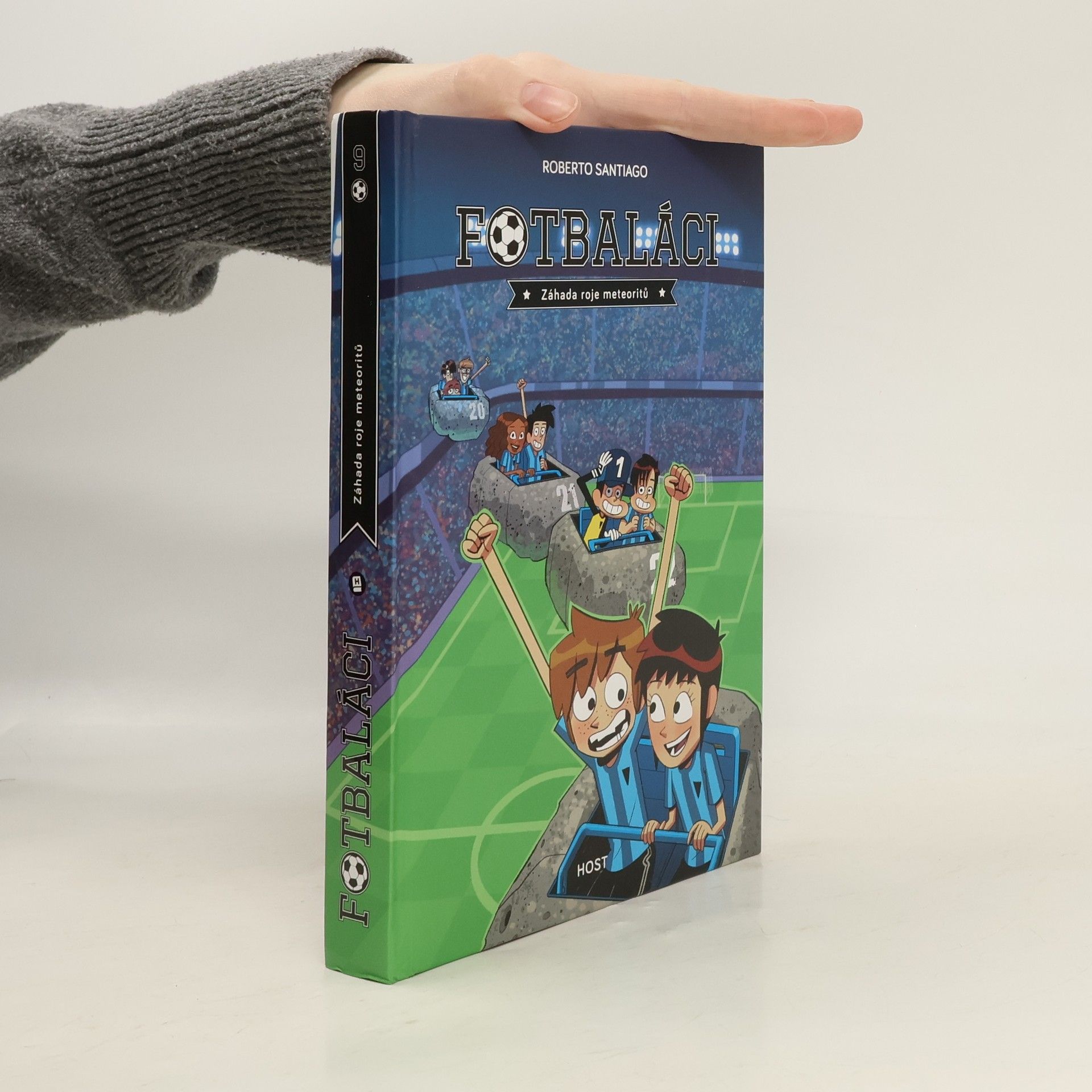 Roberto Santiago Fotbaláci 9. Záhada roje meteoritů