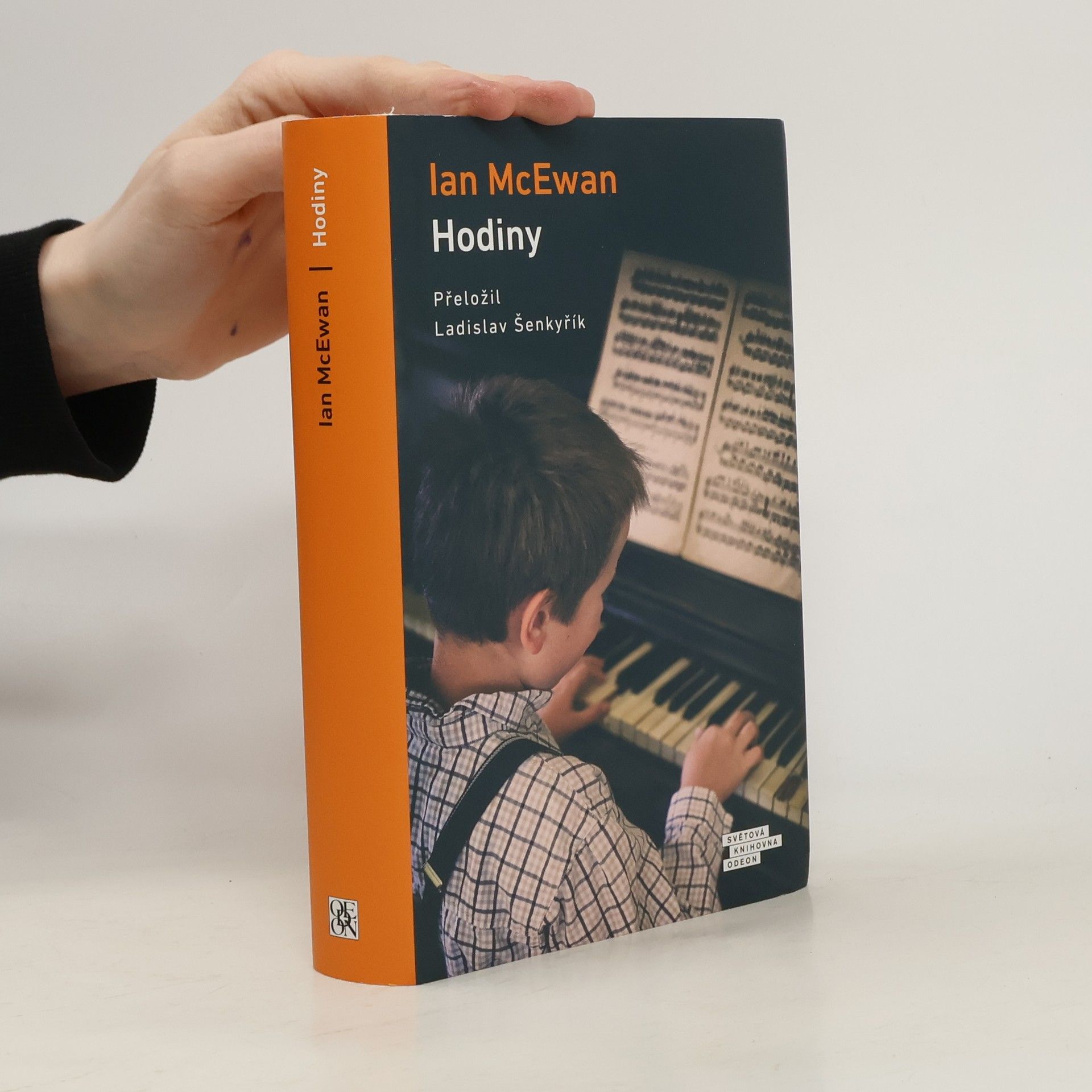 Ian McEwan Hodiny