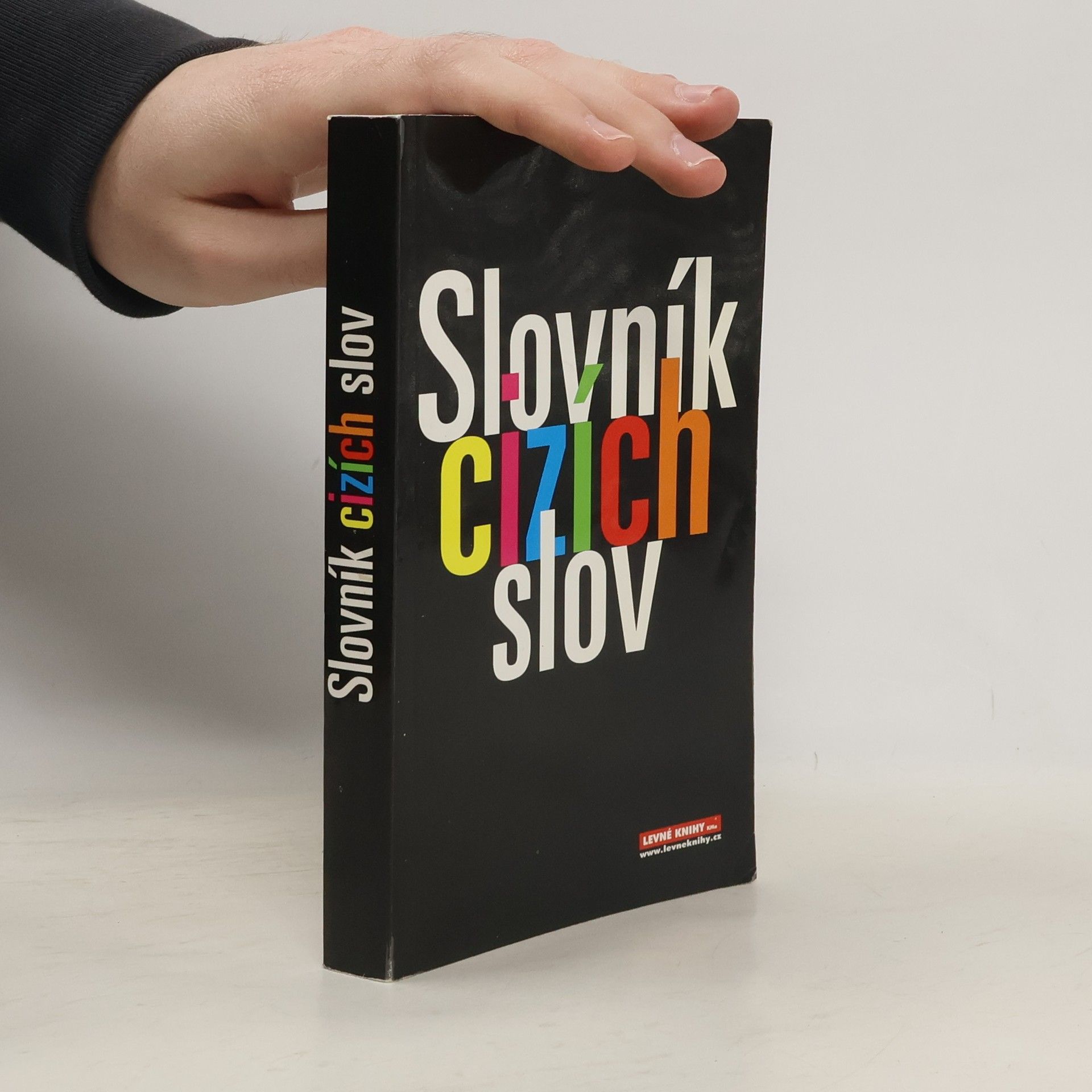 Kolektiv autorů Slovník cizích slov