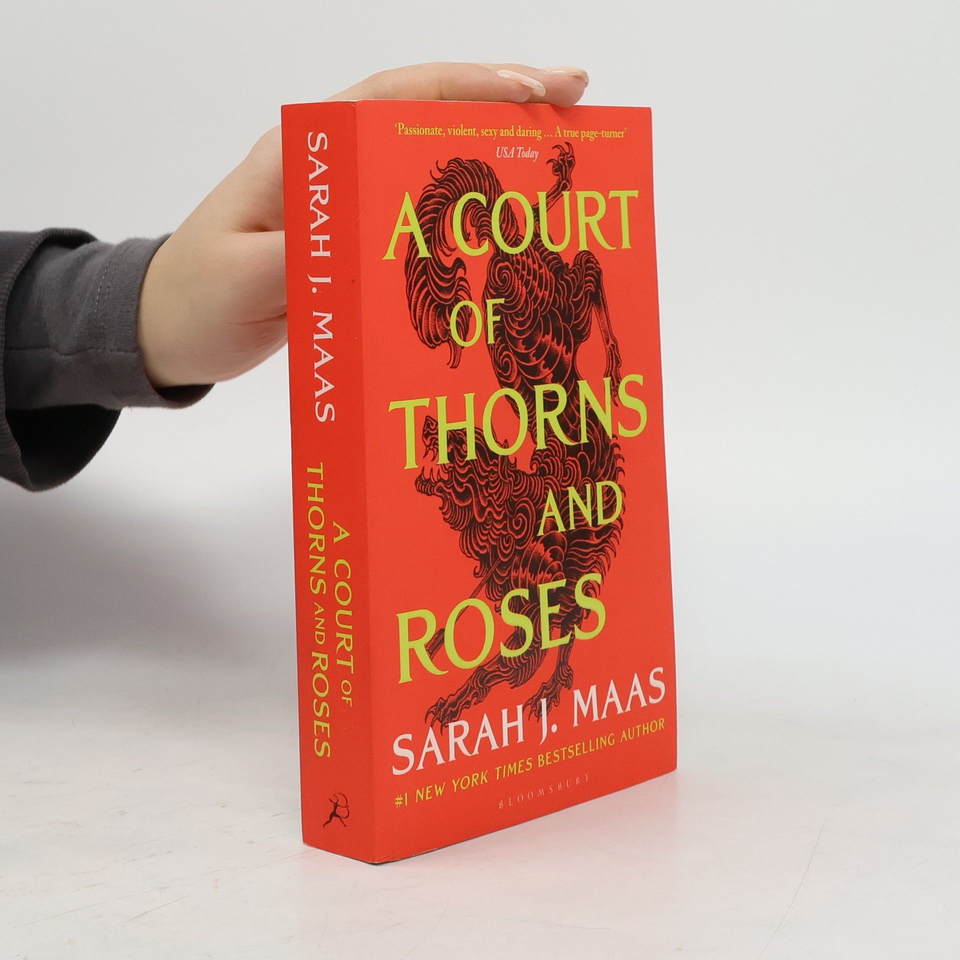 Sarah J. Maas A Court of Thorns and Roses