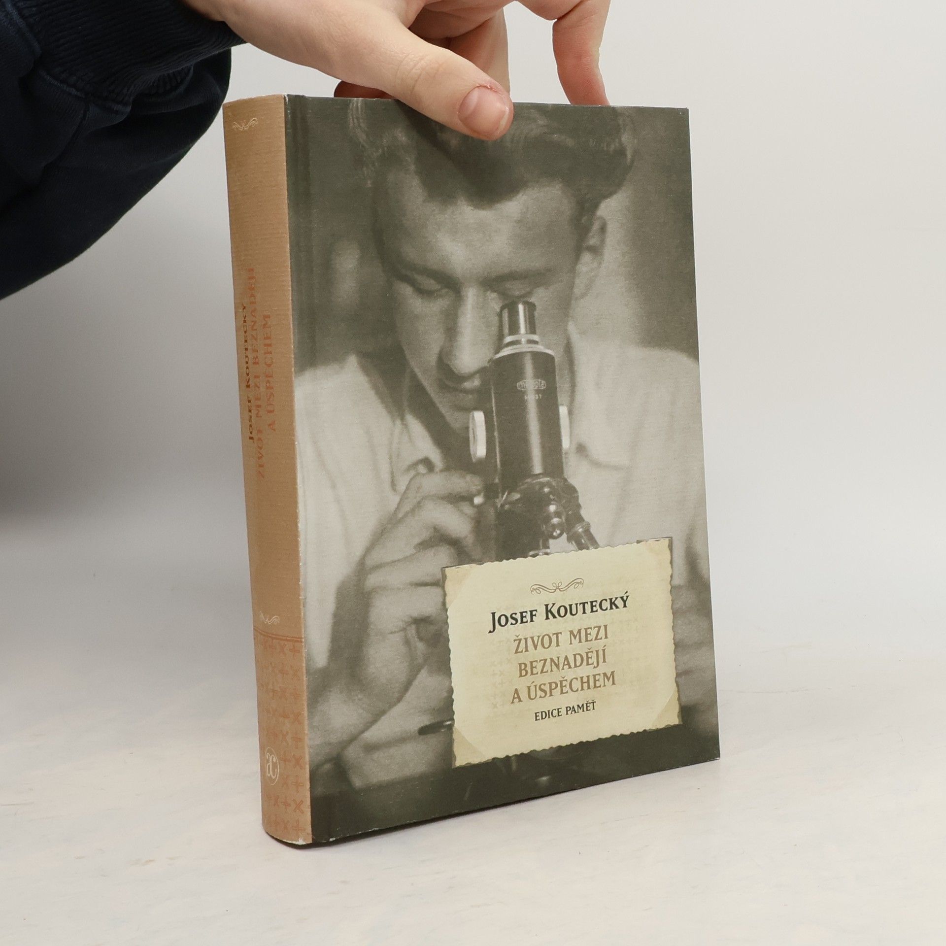 Josef Koutecký Život mezi beznadějí a úspěchem