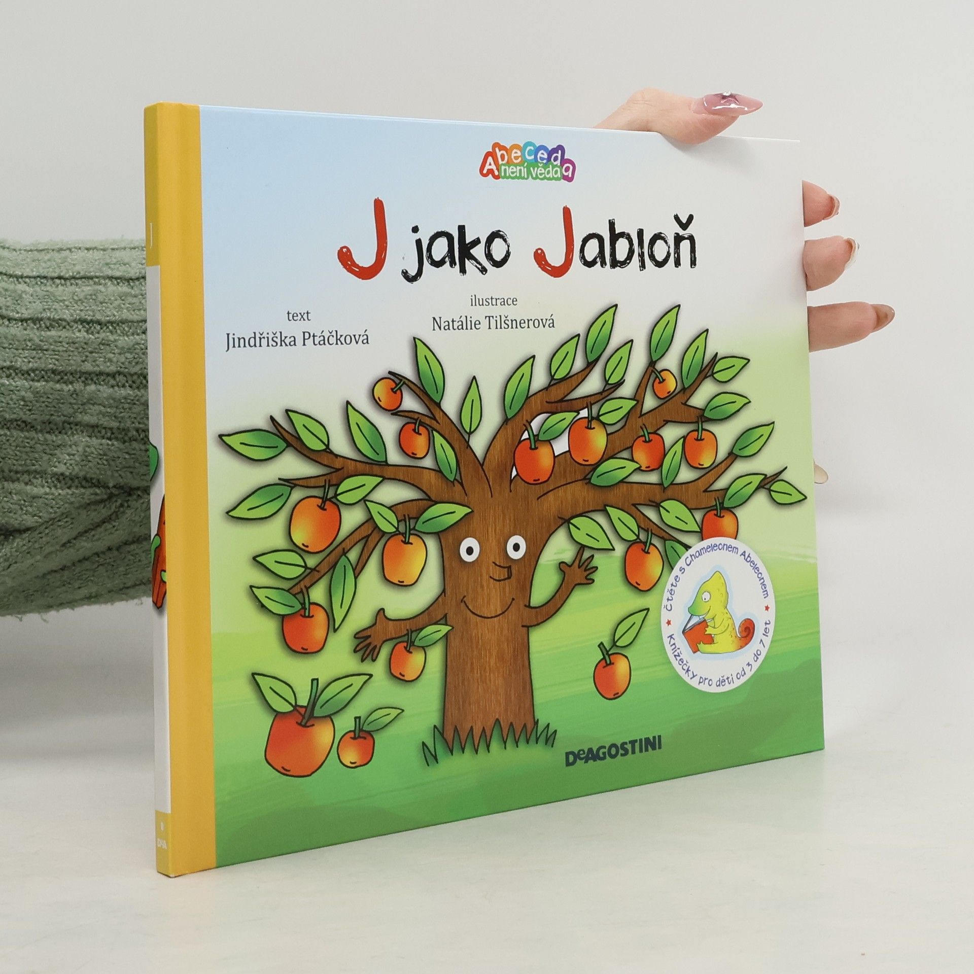 Jindřiška Ptáčková J jako Jabloň