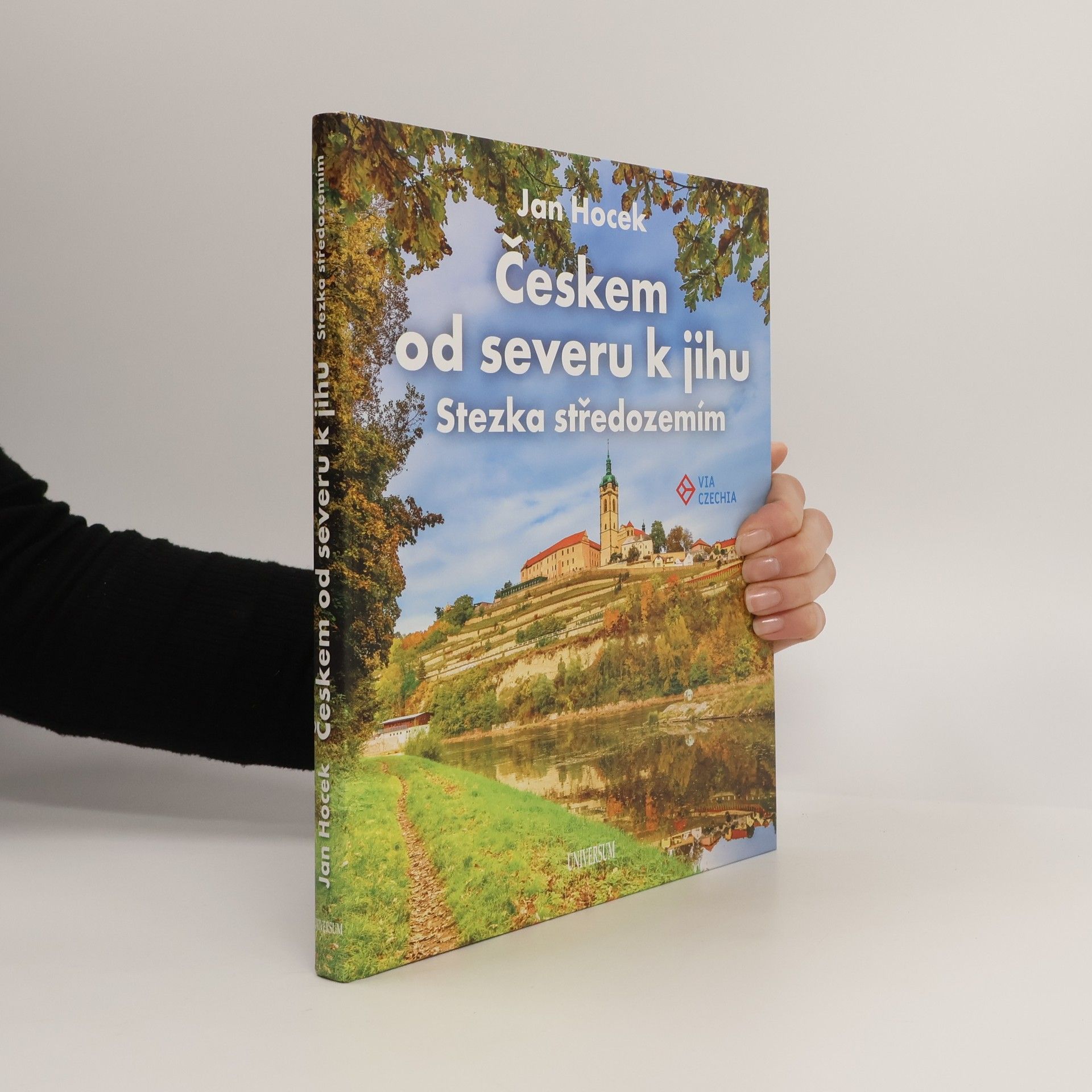 Jan Hocek Českem od severu k jihu : stezka středozemím