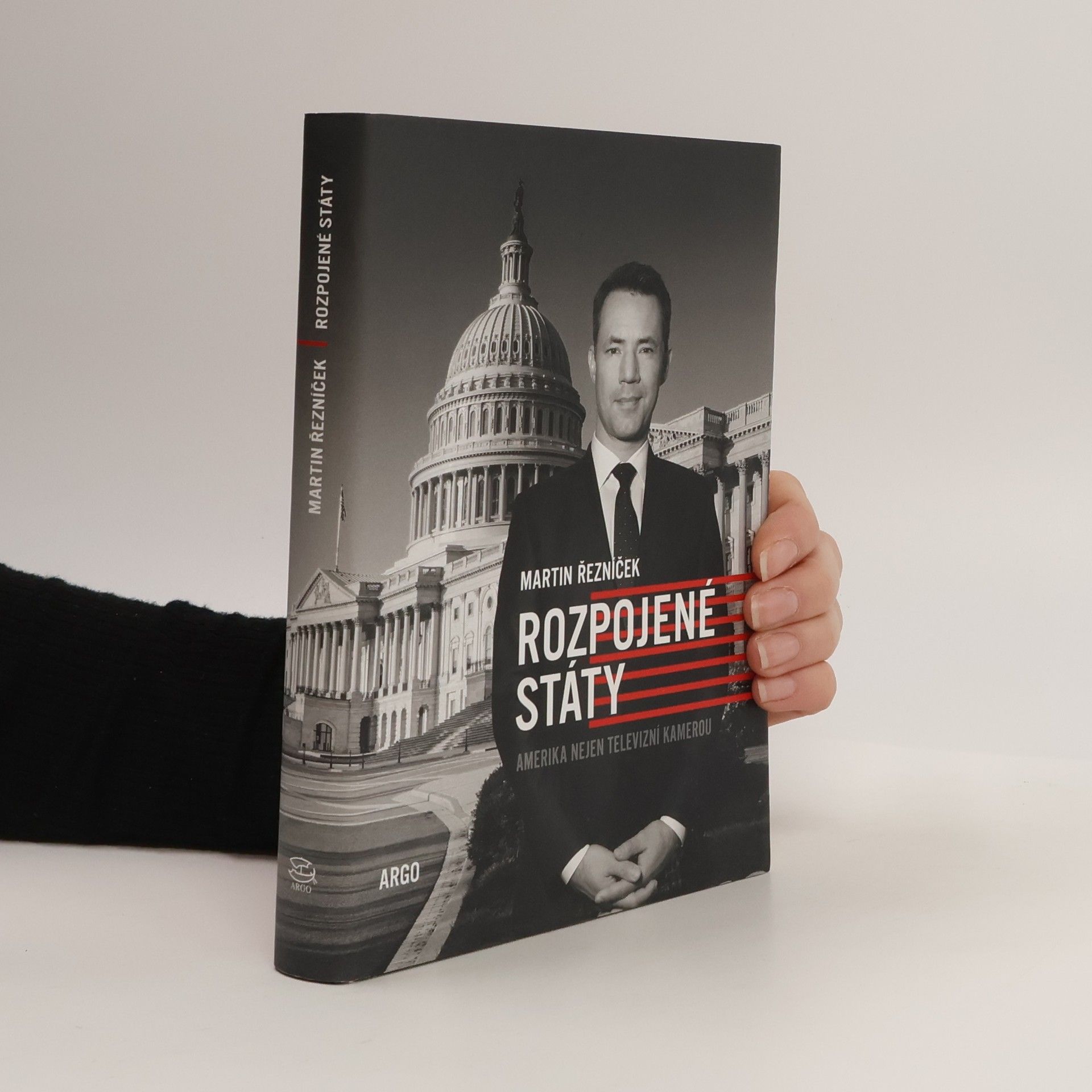 Martin Řezníček Rozpojené státy: Amerika nejen televizní kamerou