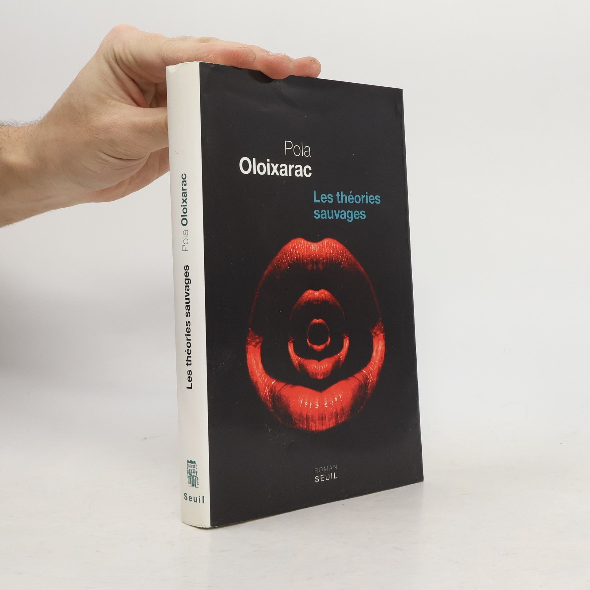 Pola Oloixarac Les théories sauvages