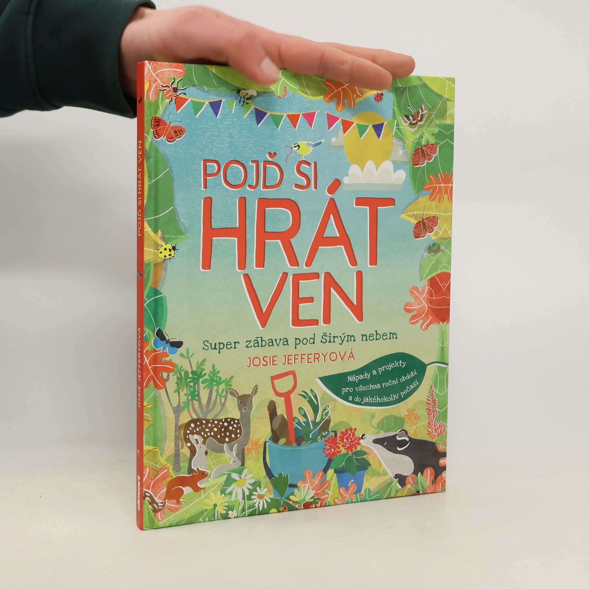 Josie Jeffery Pojď si hrát ven