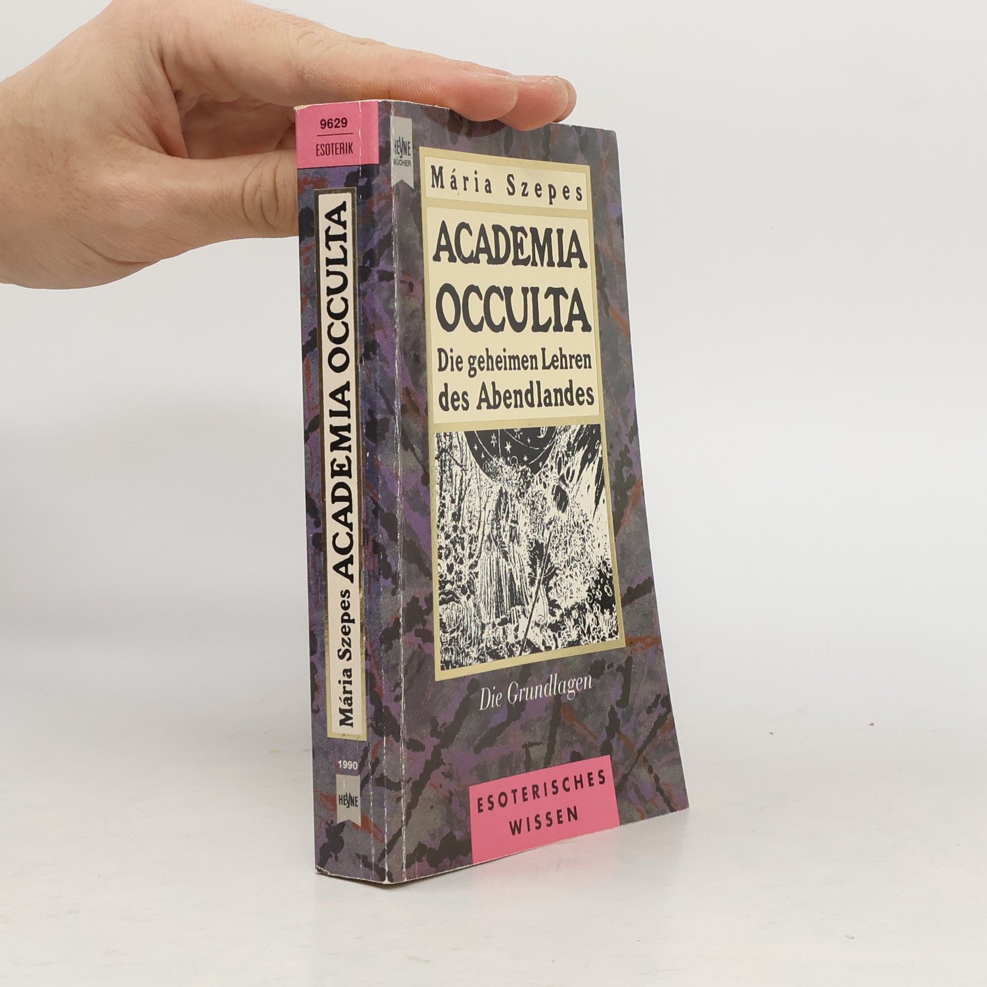 Mária Szepes Academia occulta