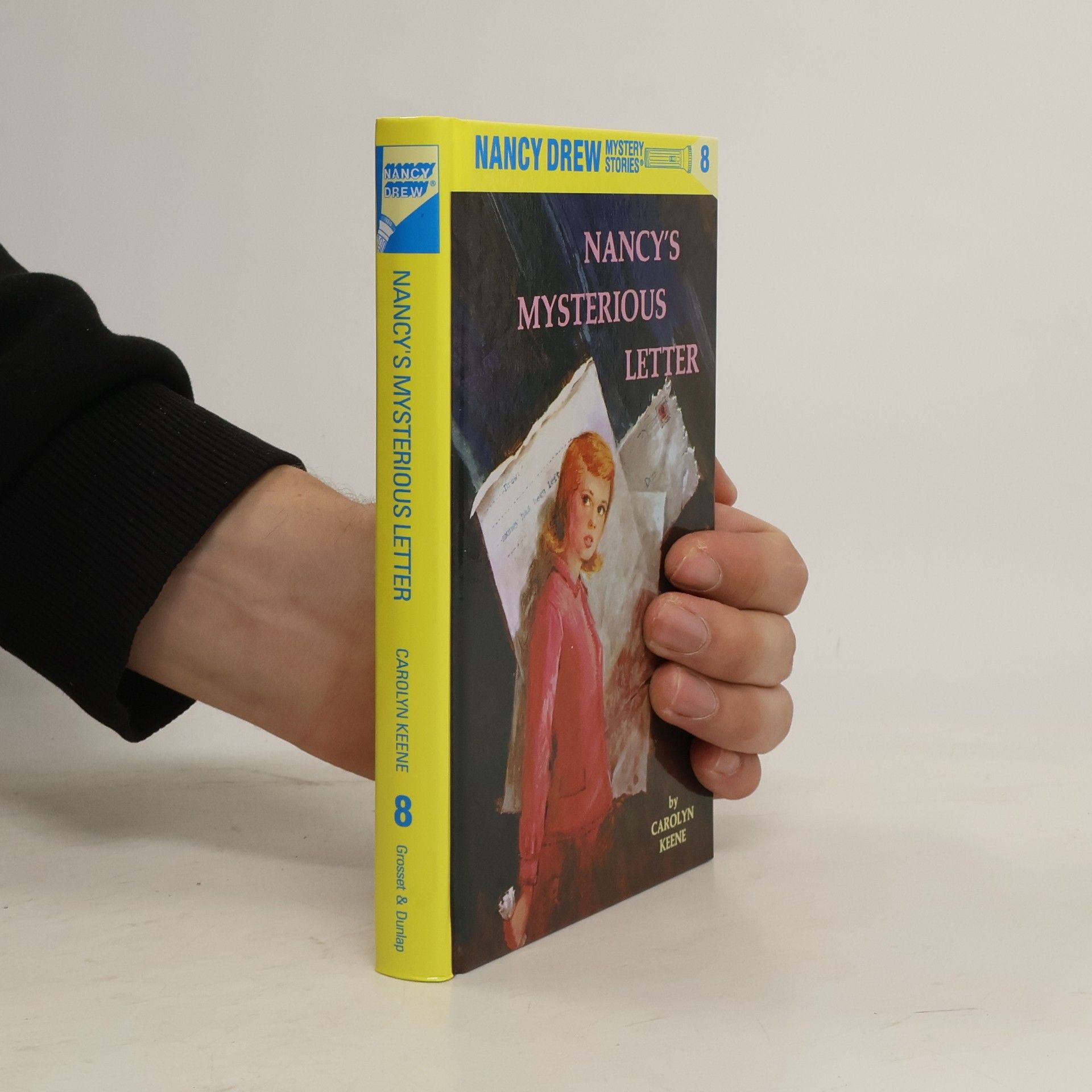 Carolyn Keene Nancy's Mysterious Letter