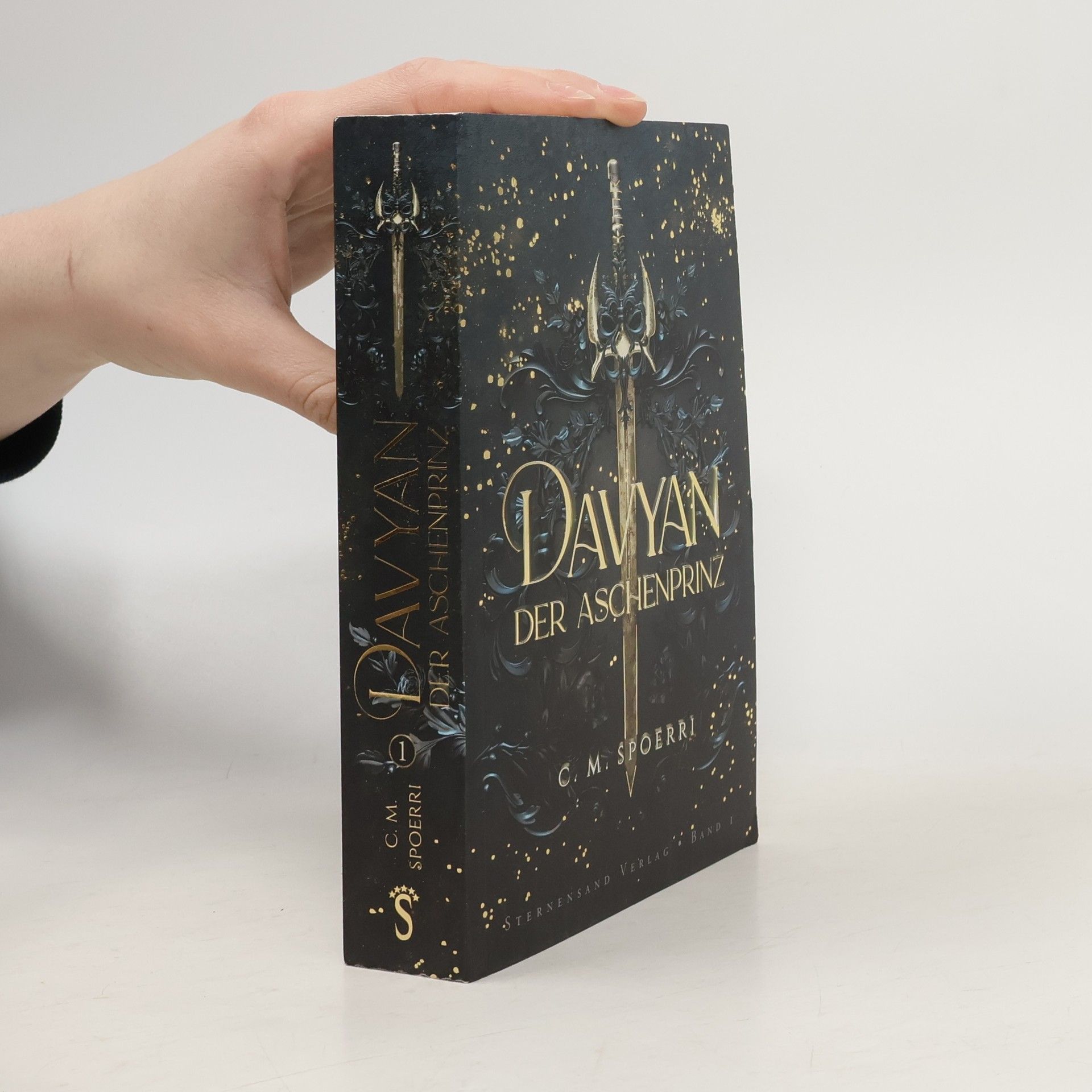 C.M. Spoerri Davyan (Band 1): Der Aschenprinz