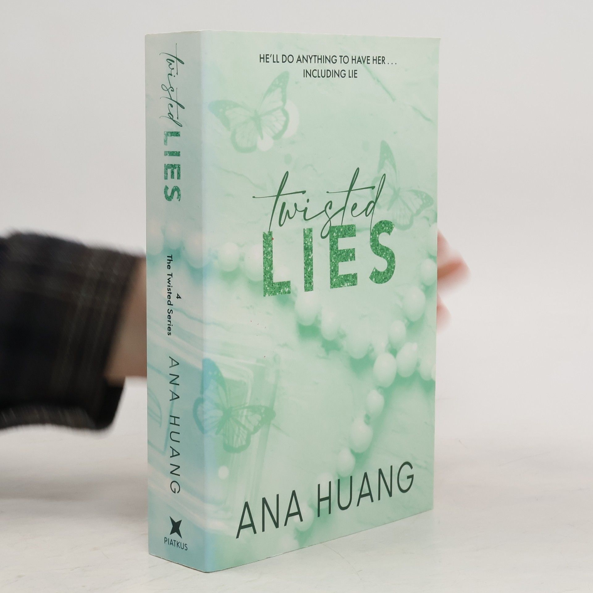 Ana Huang Twisted lies