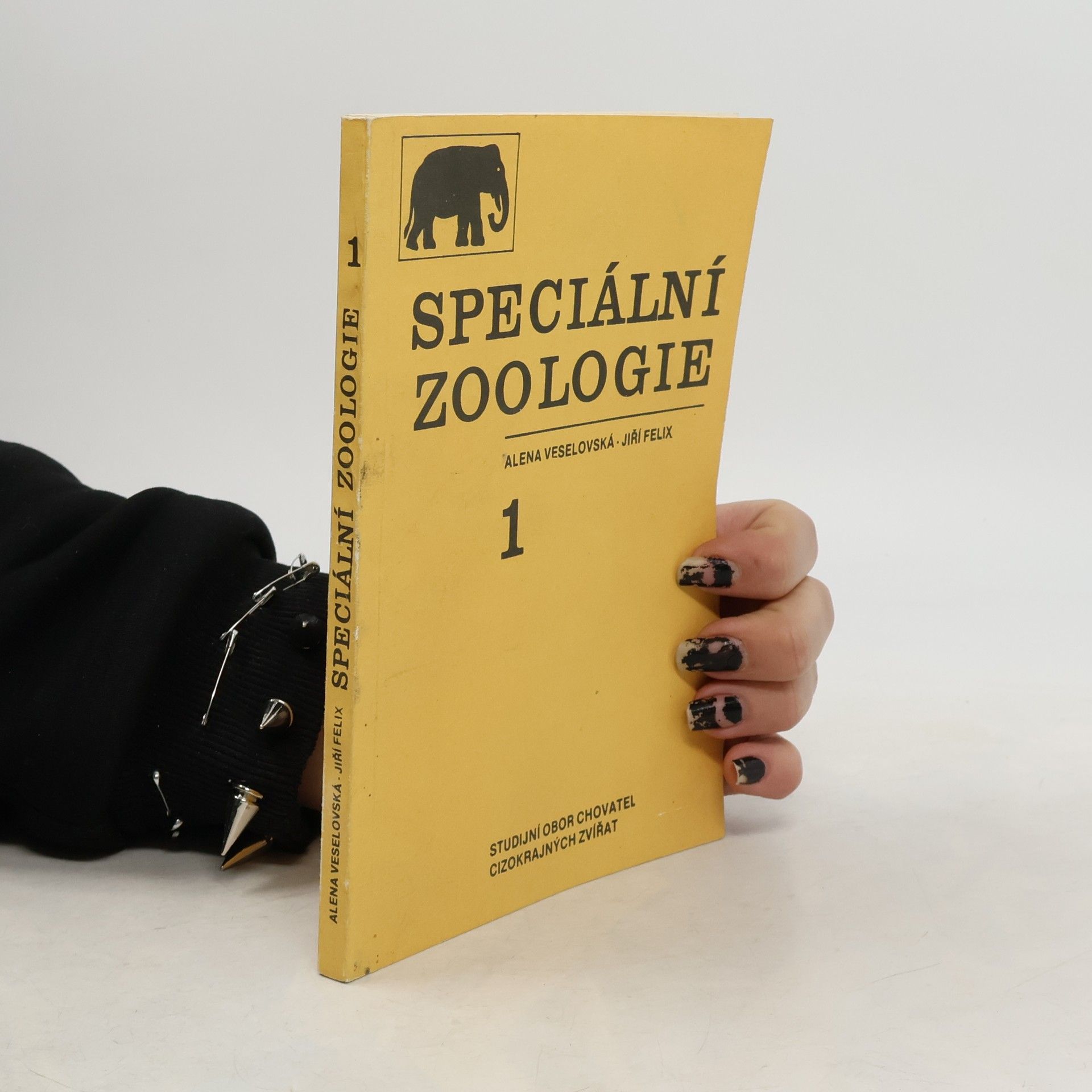 Alena Veselovksá Speciální zoologie 1