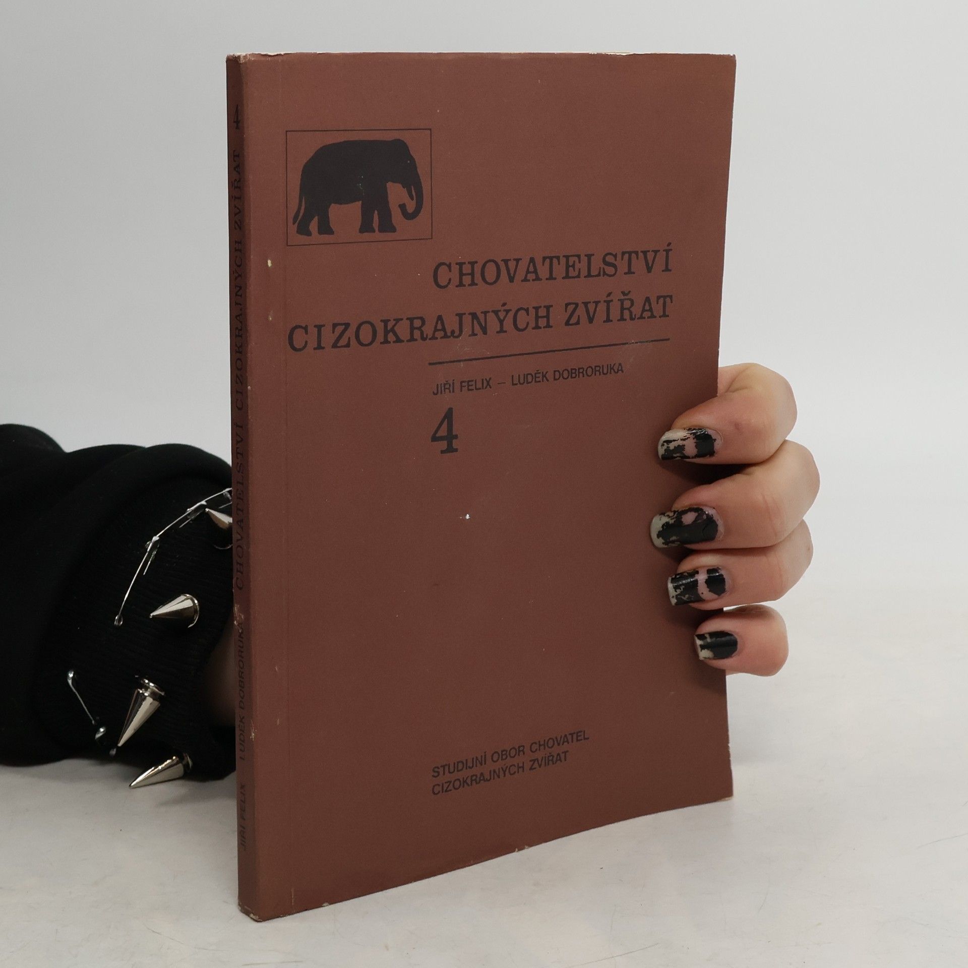 Jiří Felix Chovatelství cizokrajných zvířat 4