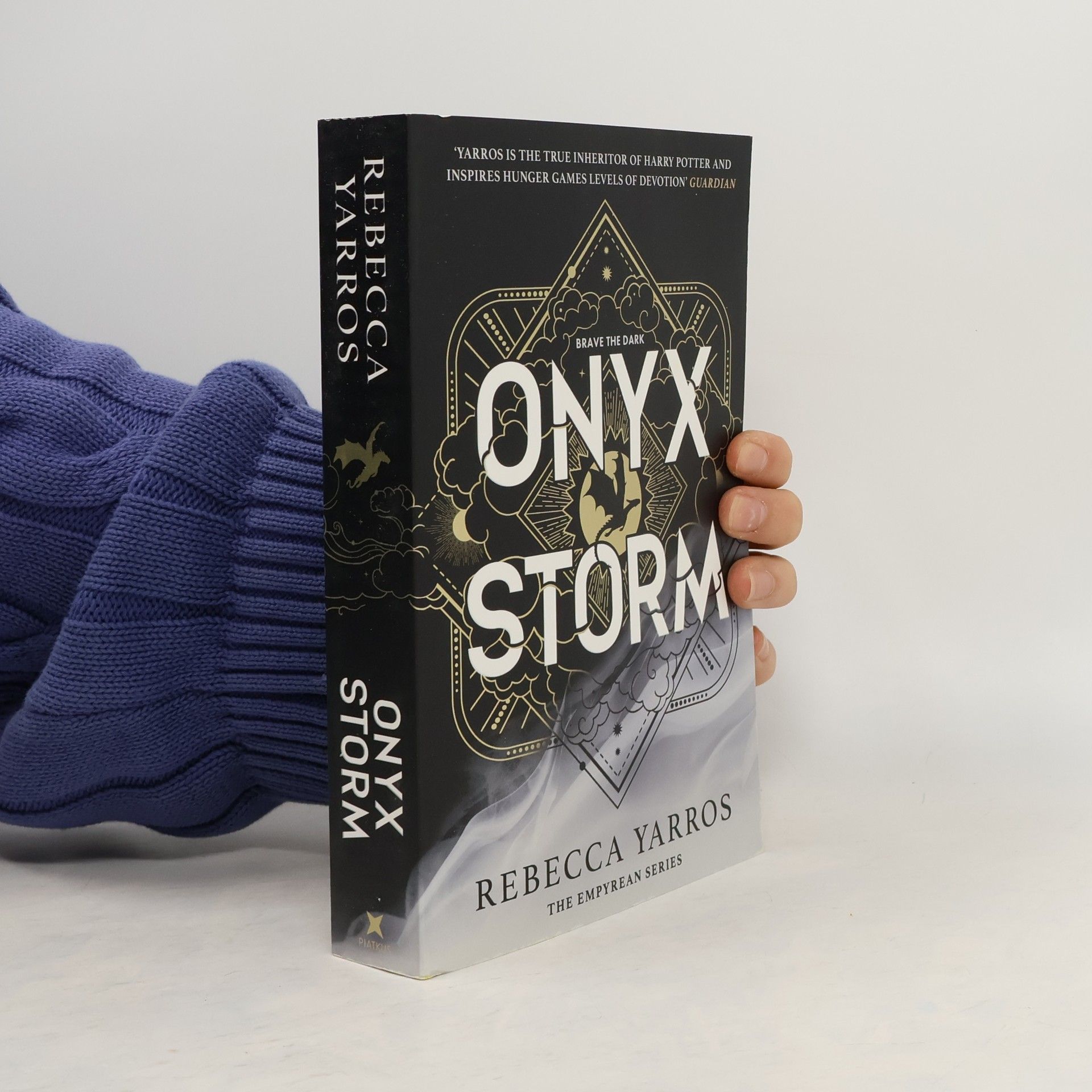 Rebecca Yarros Onyx Storm