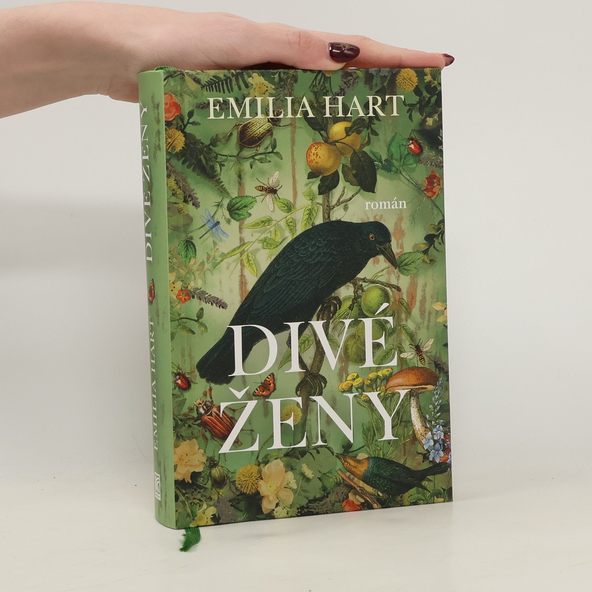 Emilia Hart Divé ženy