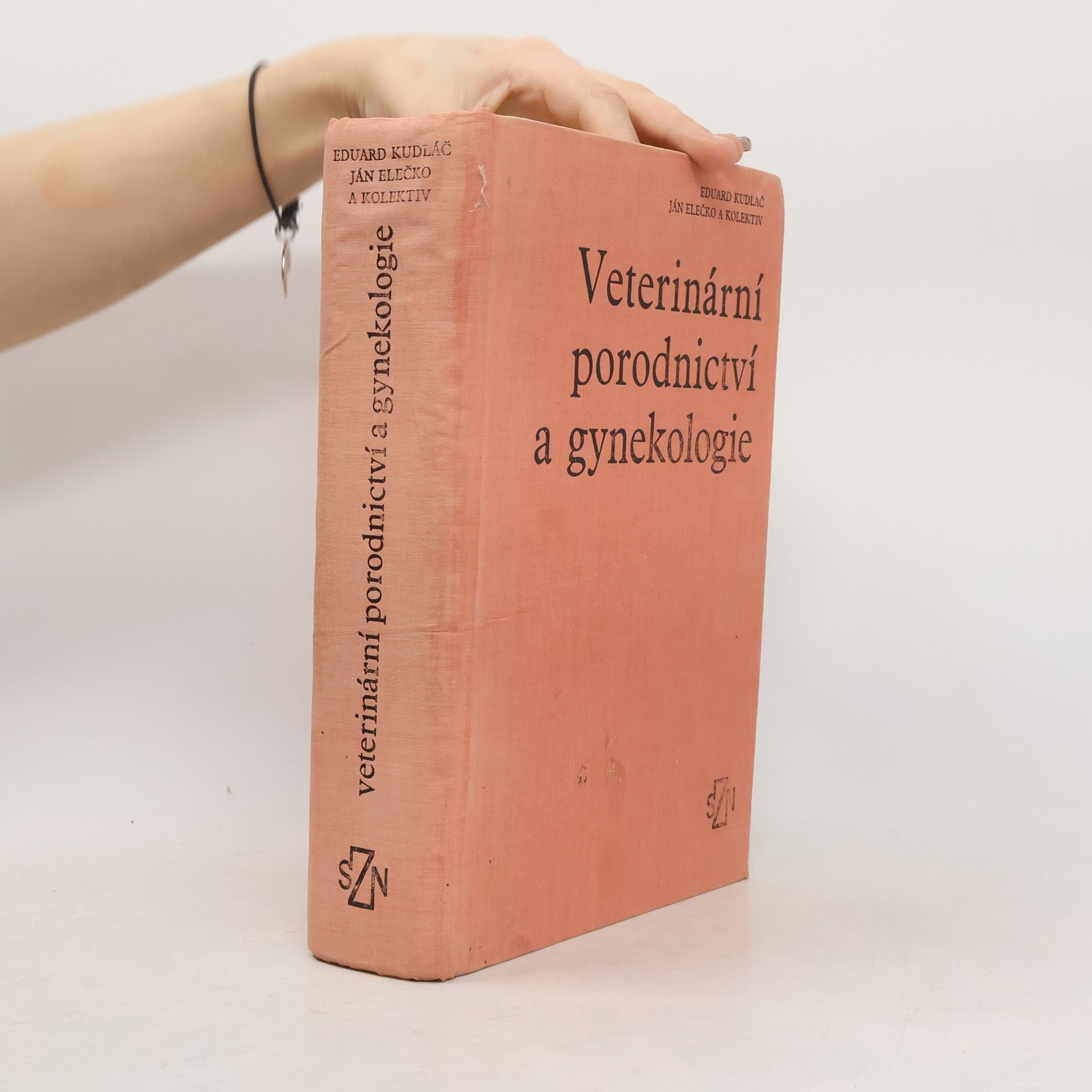 Eduard Kudláč Veterinární porodnictví a gynekologie