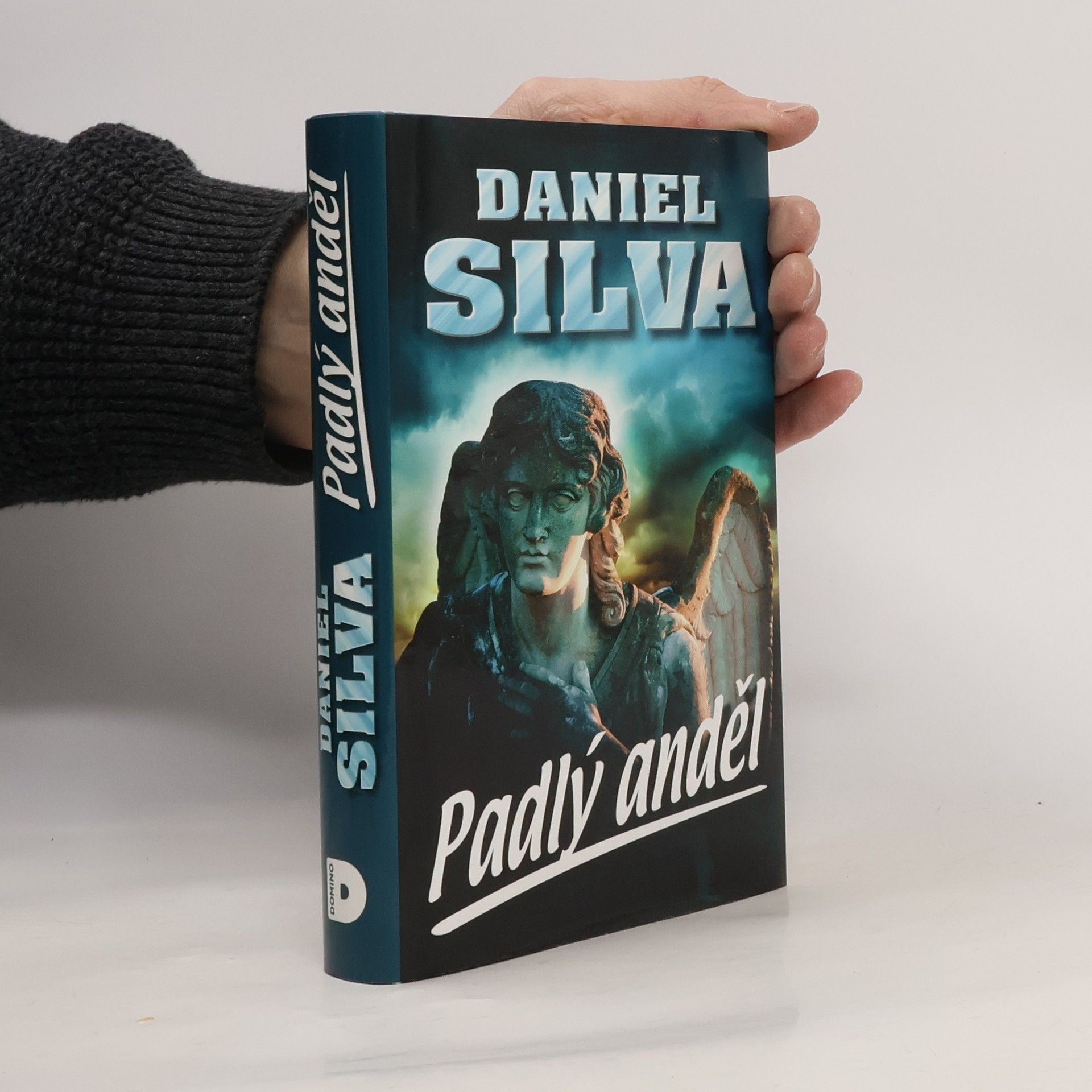 Daniel Silva Padlý anděl