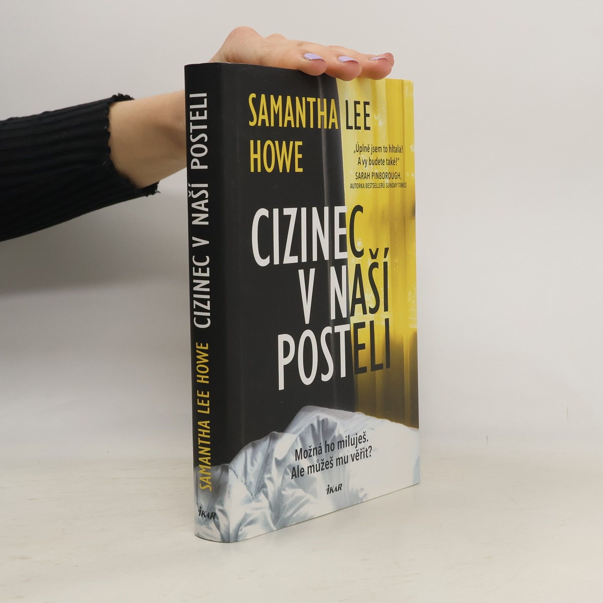Samantha Lee Howe Cizinec v naší posteli