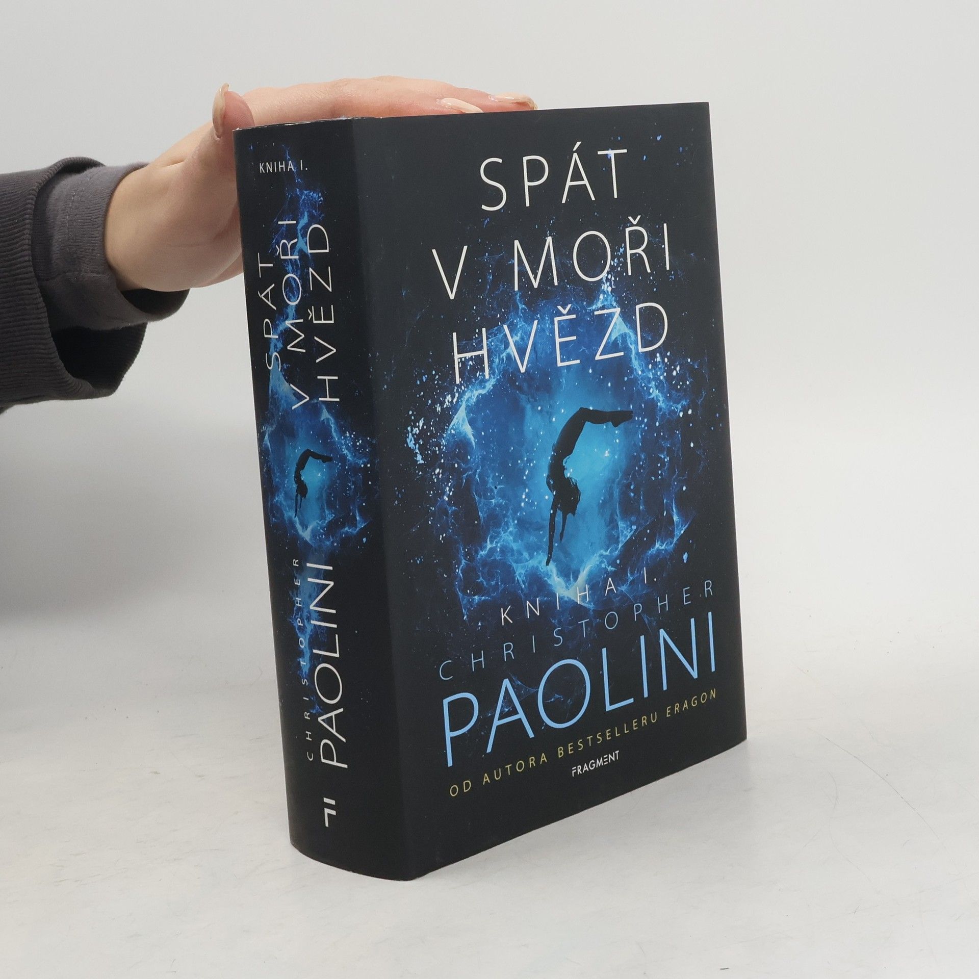 Christopher Paolini Spát v moři hvězd
