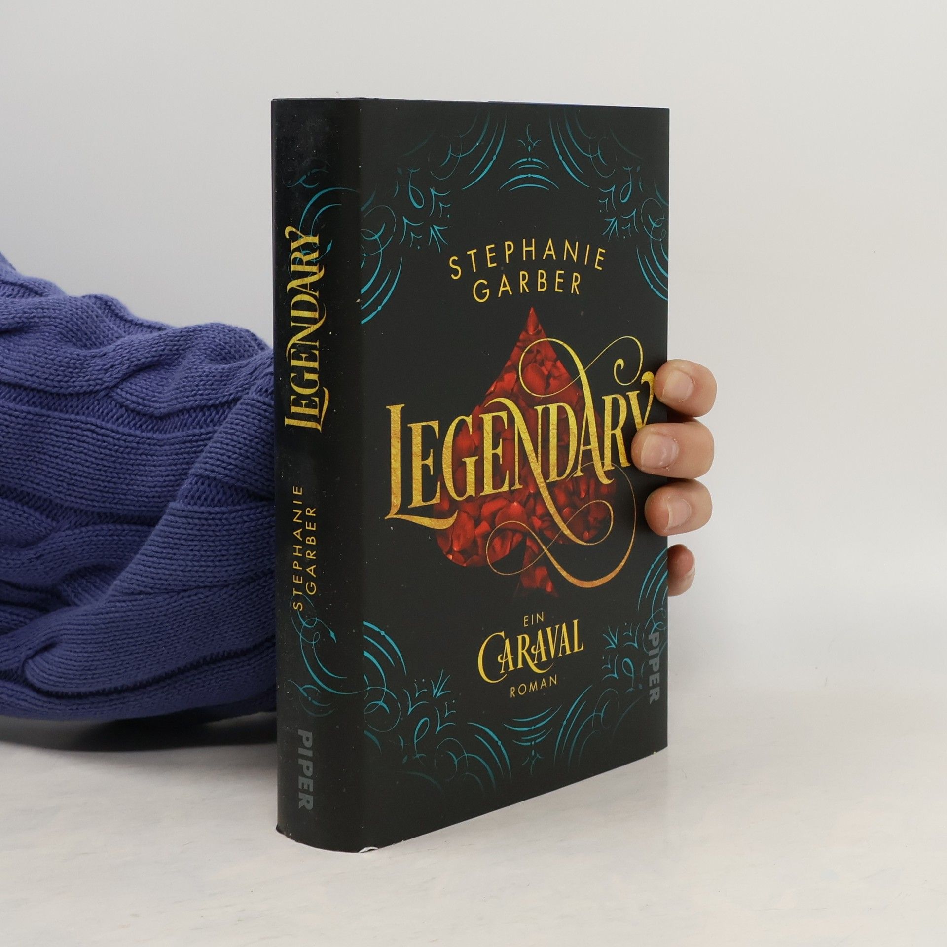 Stephanie Garber Legendary