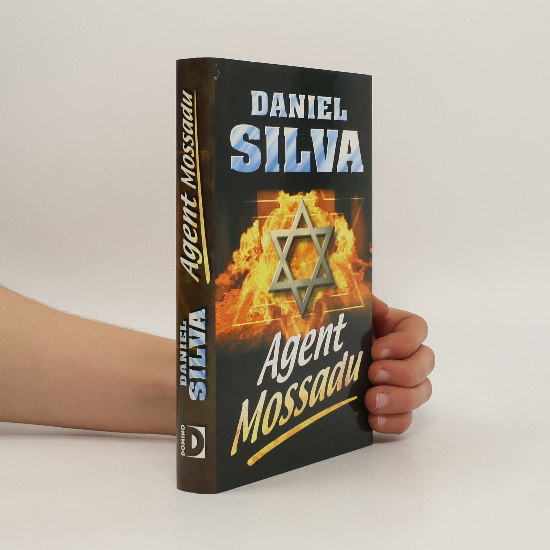 Daniel Silva Agent Mossadu