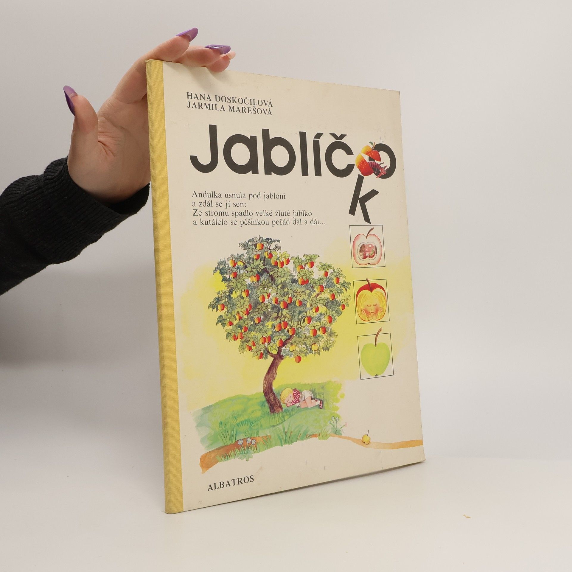 Hana Doskočilová Jablíčko