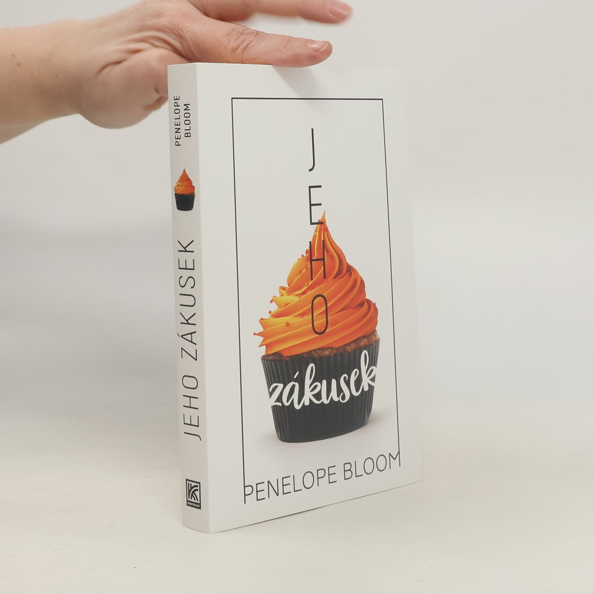 Penelope Bloom Jeho zákusek