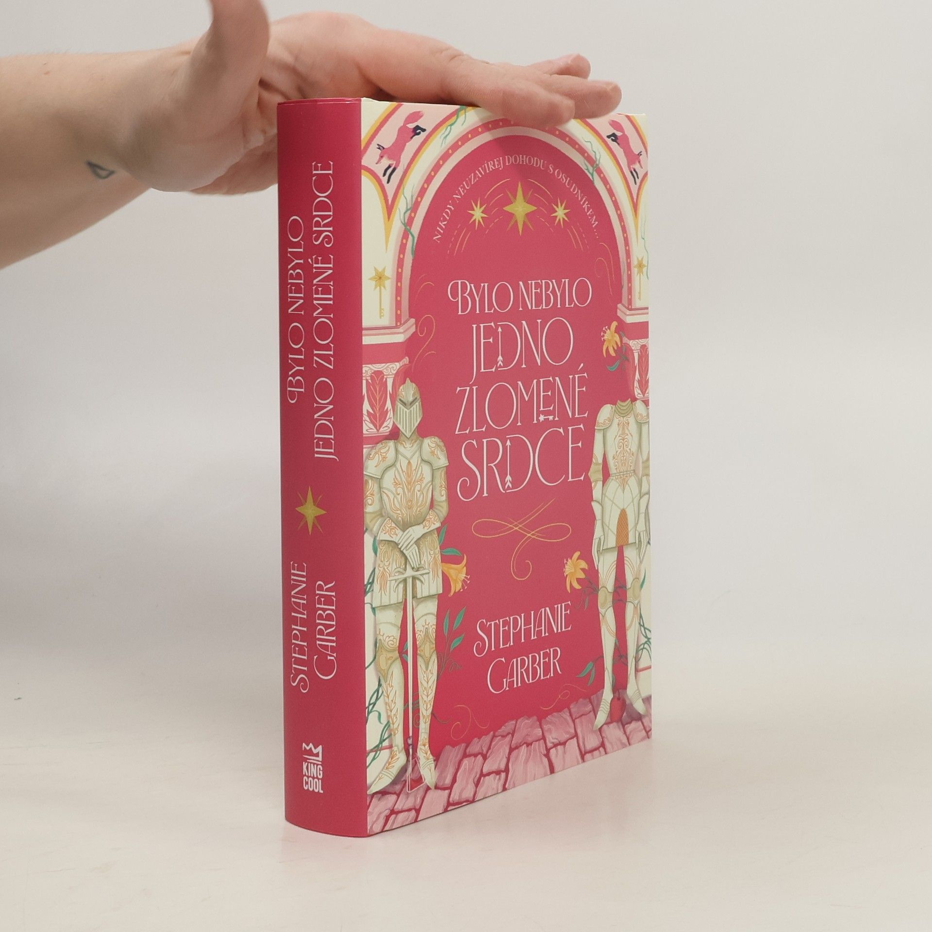 Stephanie Garber Bylo nebylo jedno zlomené srdce