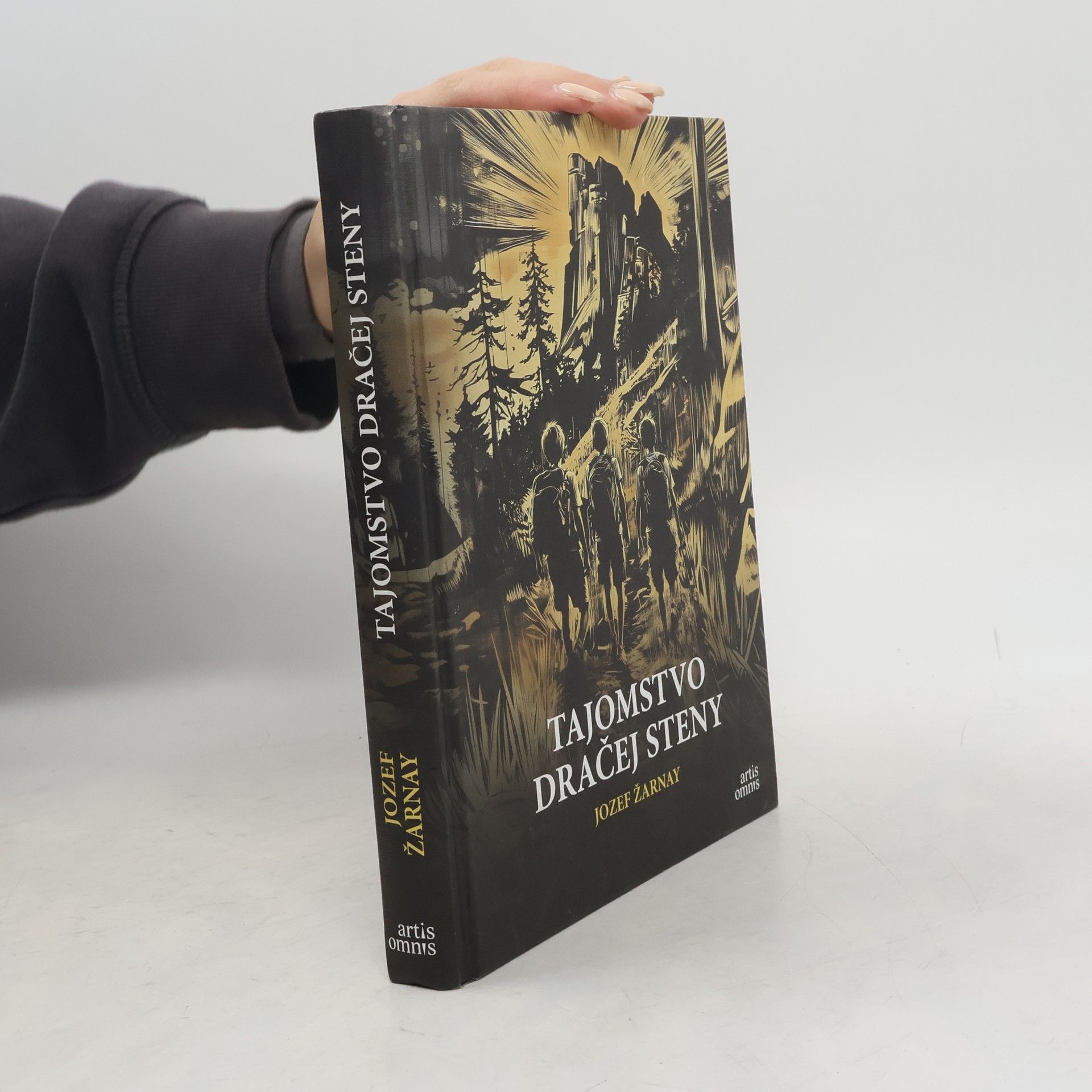 Jozef Žarnay Tajomstvo Dračej steny