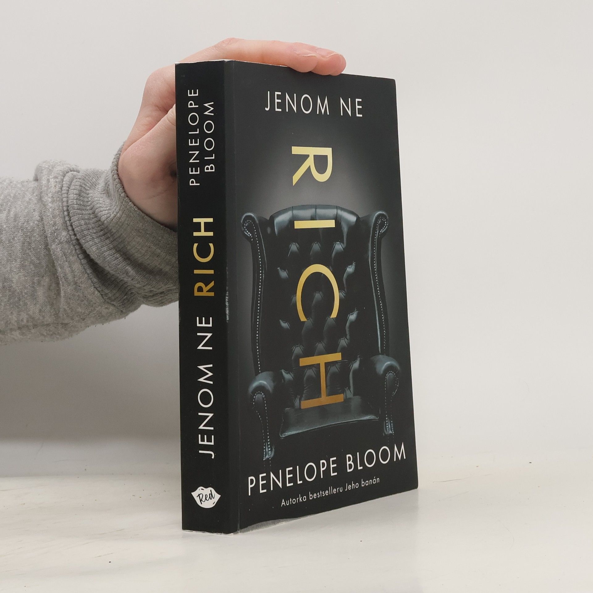 Penelope Bloom Jenom ne Rich