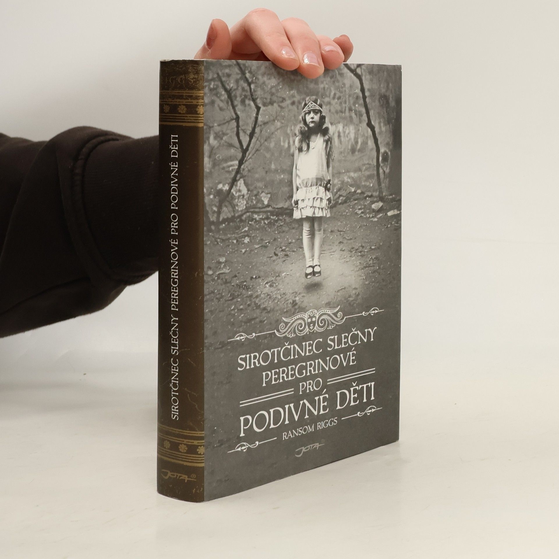 Ransom Riggs Sirotčinec slečny Peregrinové pro podivné děti