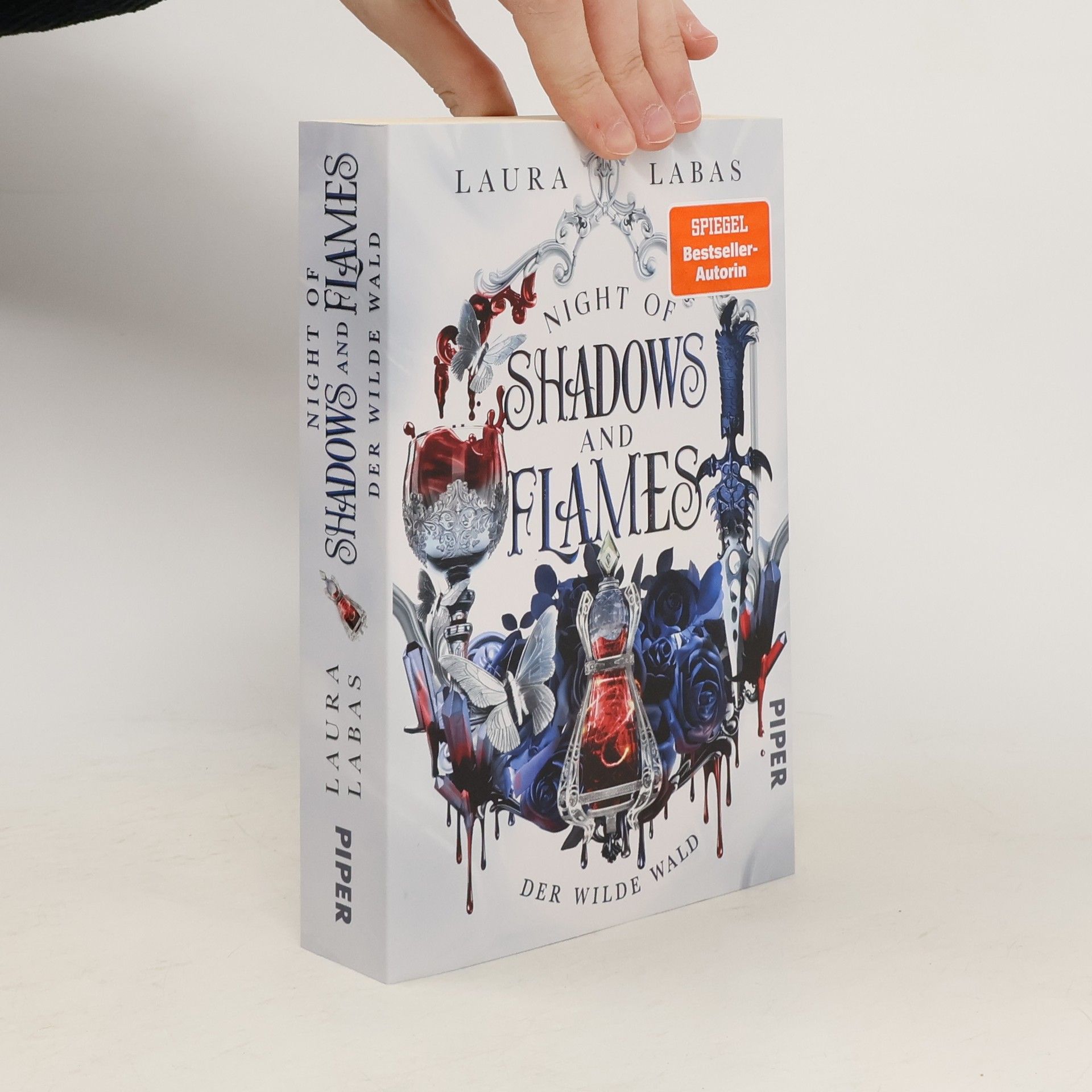 Night of Shadows and Flames. Der wilde Wald