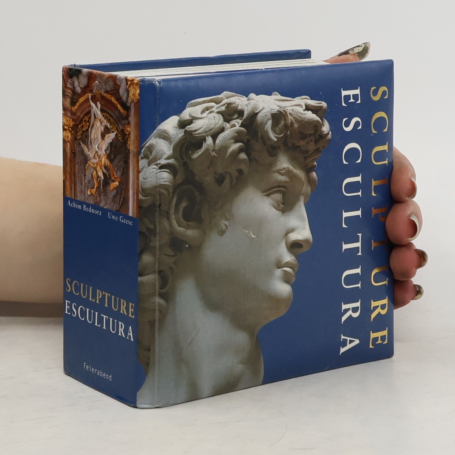 Autores varios Sculpture/Escultura