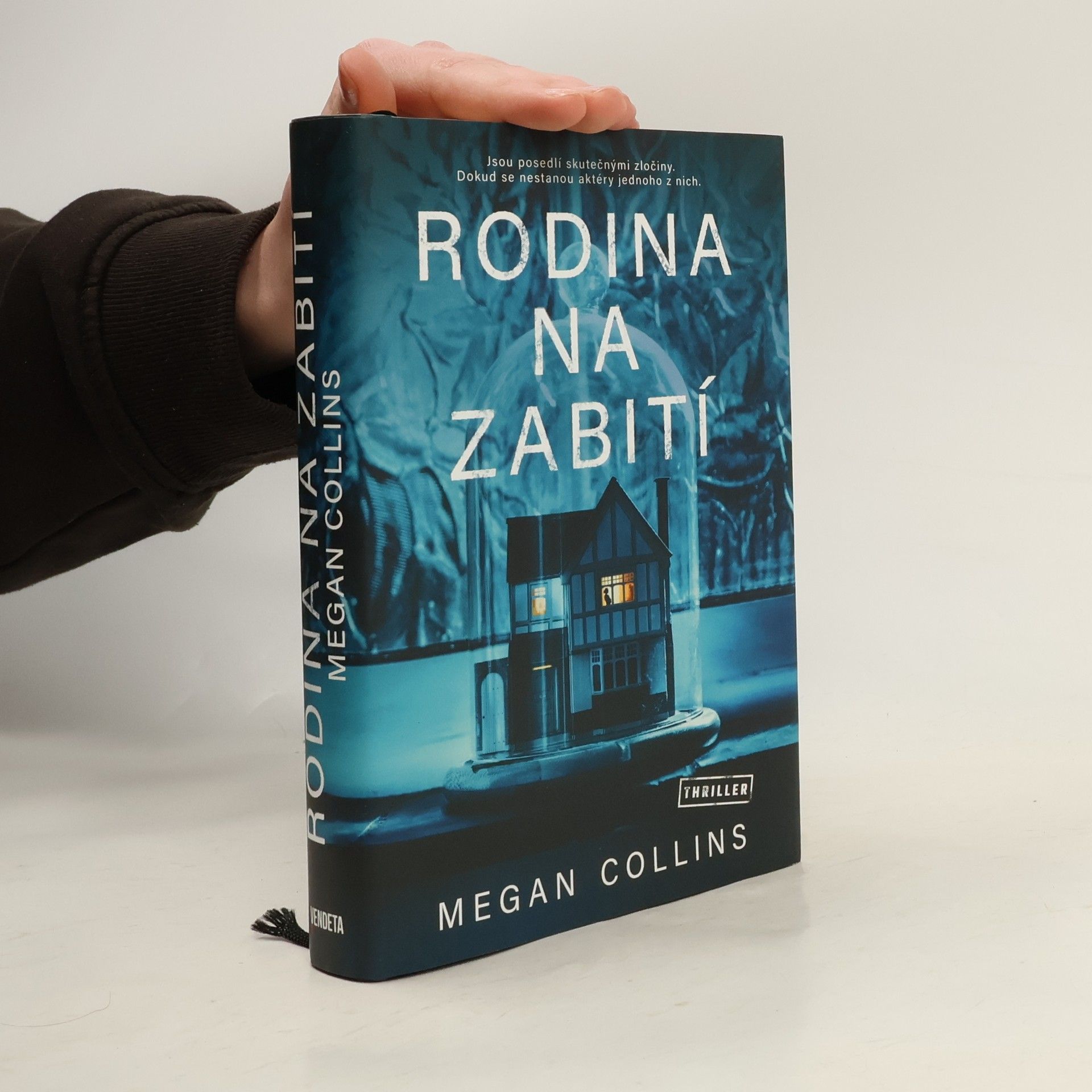 Megan Collins Rodina na zabití