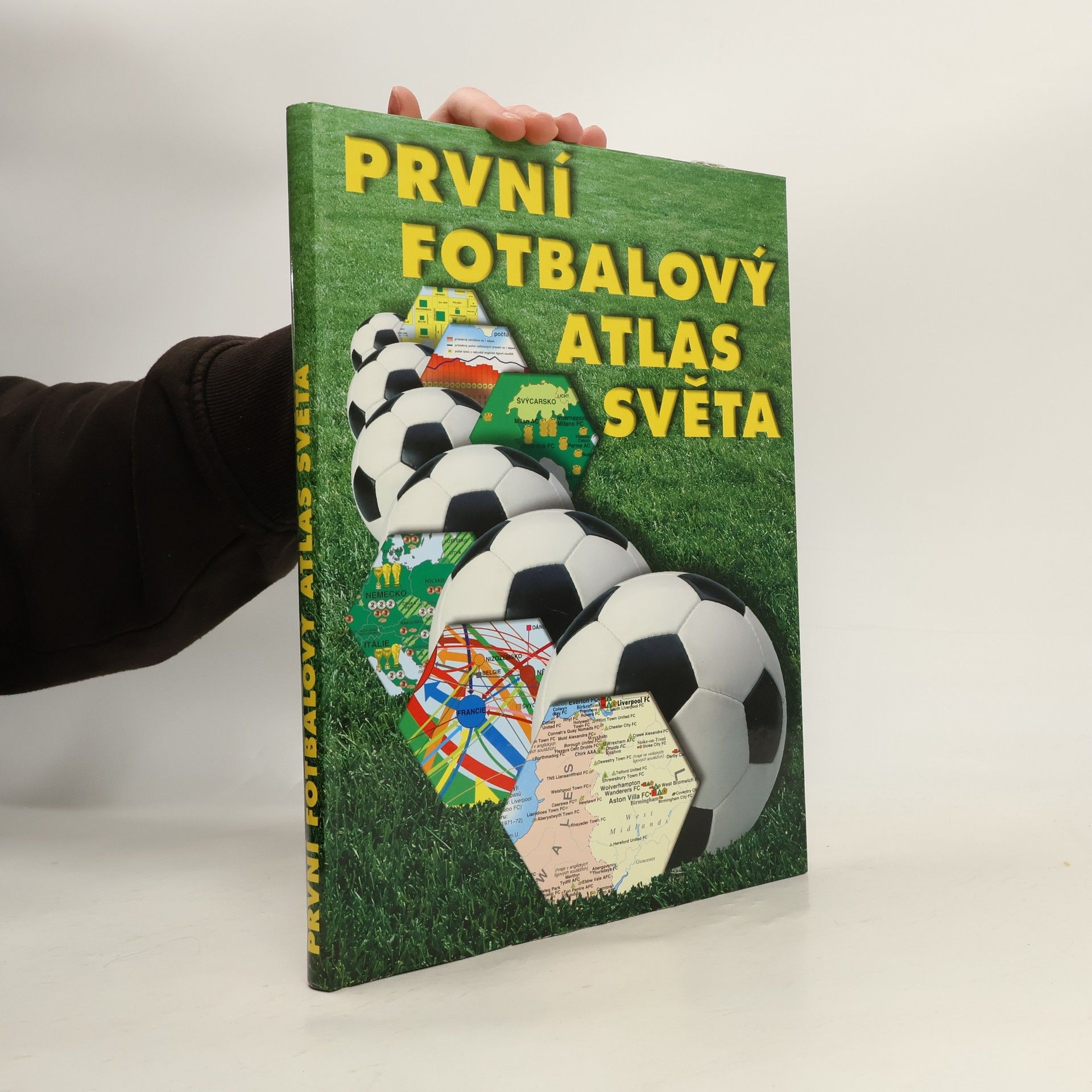 Kolektiv autorů První fotbalový atlas světa