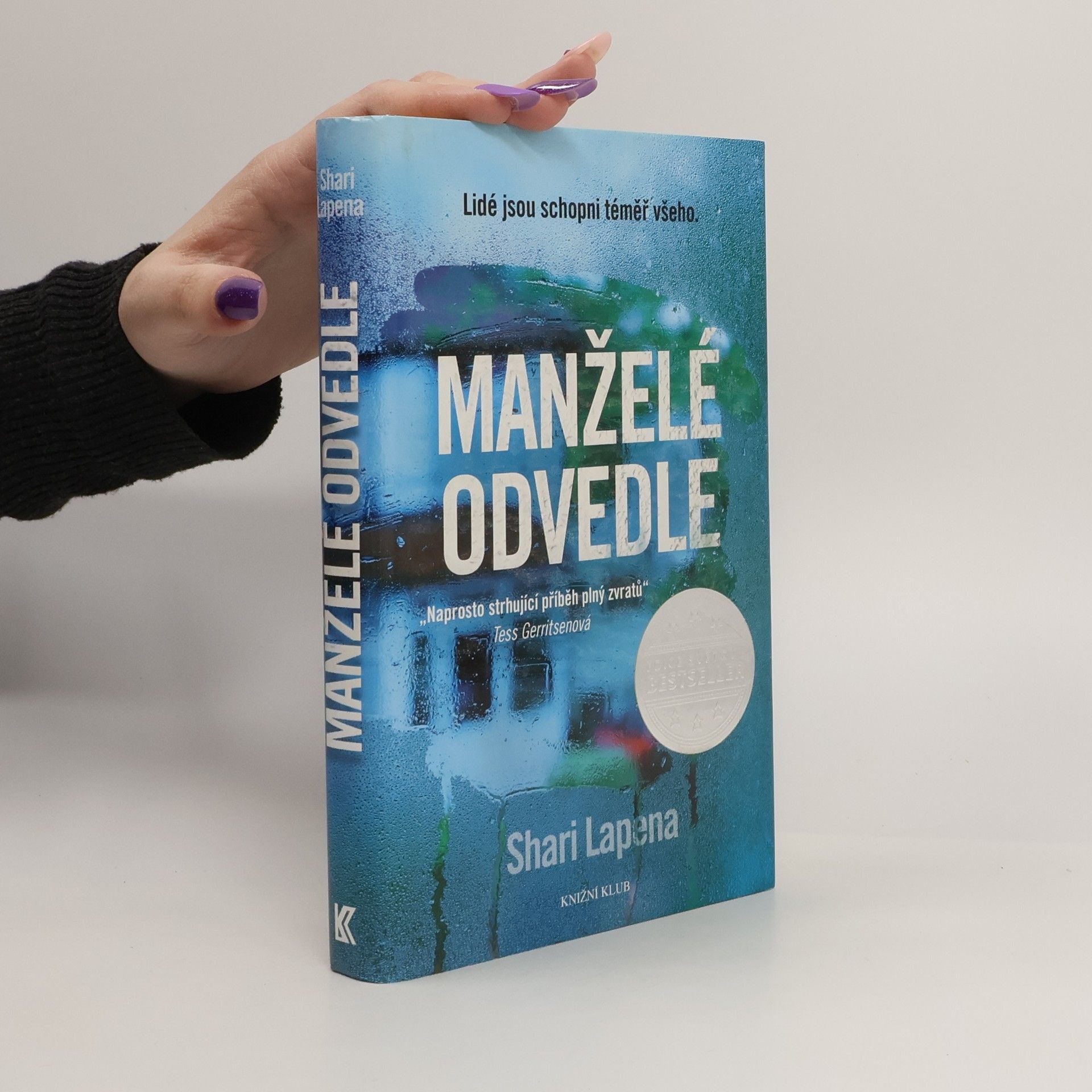 Shari Lapena Manželé odvedle