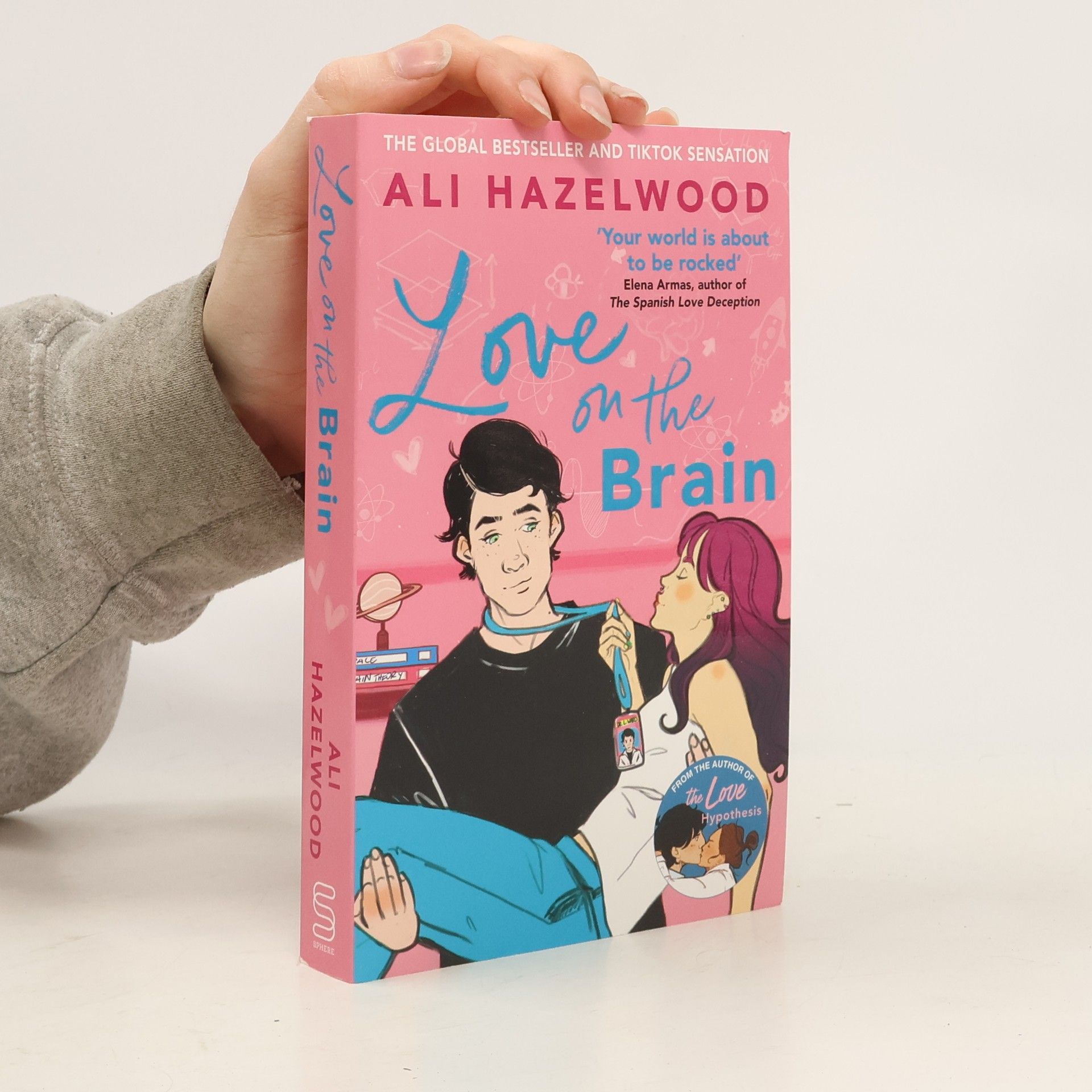 Ali Hazelwood Love on the Brain