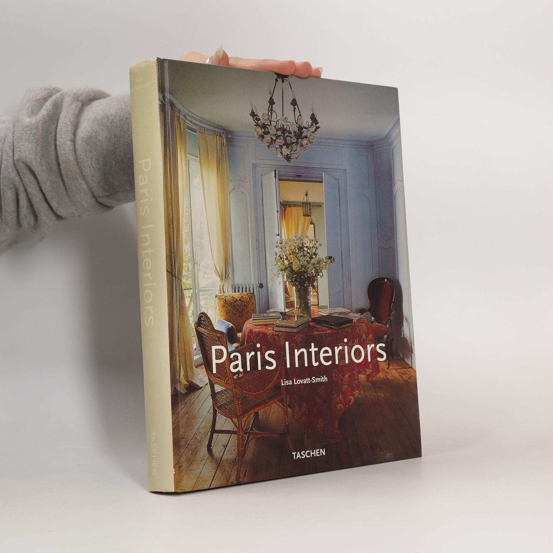 Lisa Lovatt-Smith Paris interiors
