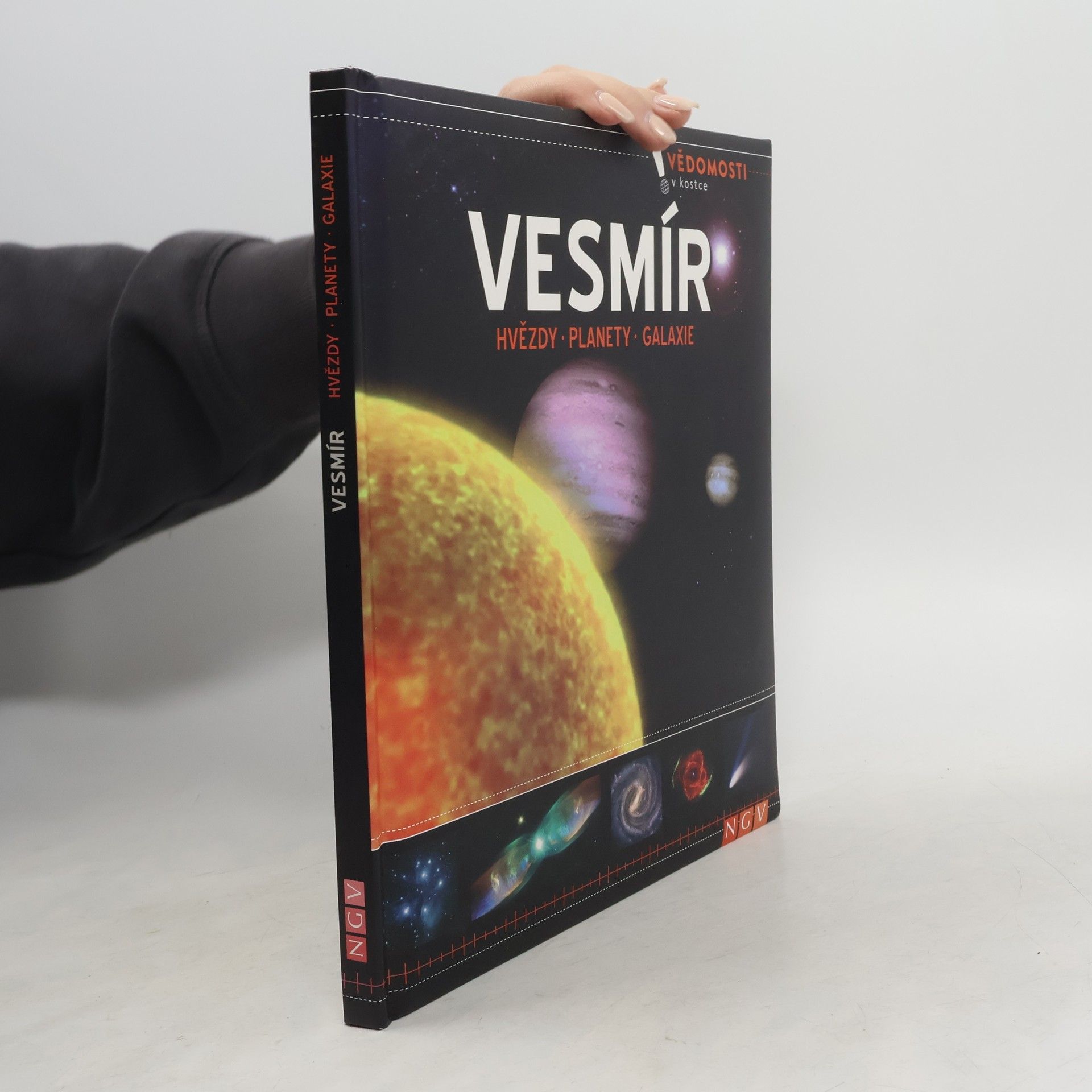 Various authors Vesmír. Hvězdy, planety, galaxie