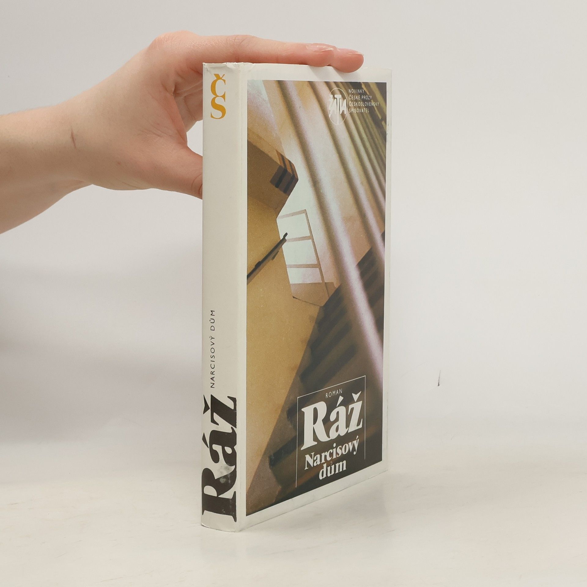 Roman Ráž Narcisový dům