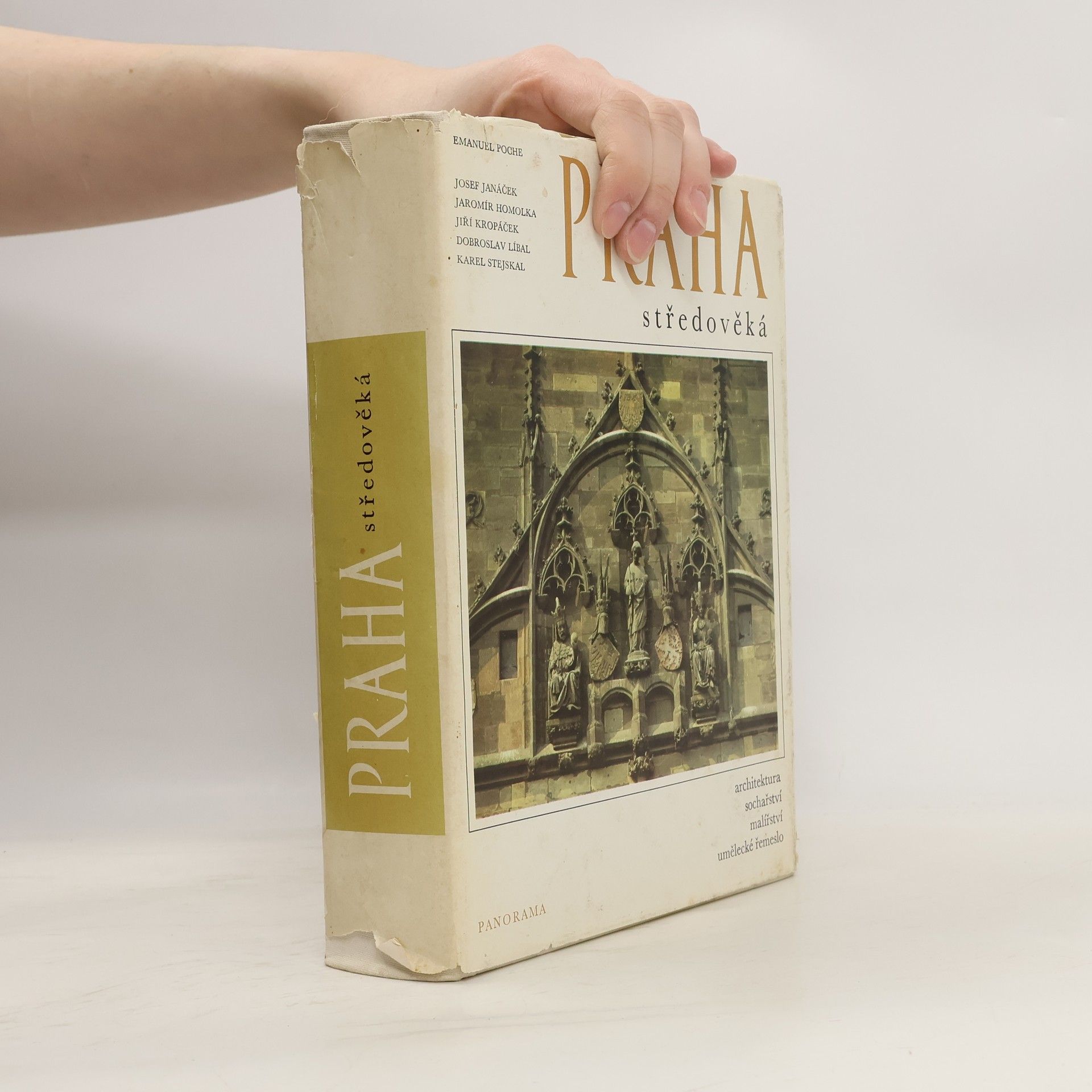 Collectif d'auteurs Praha středověká