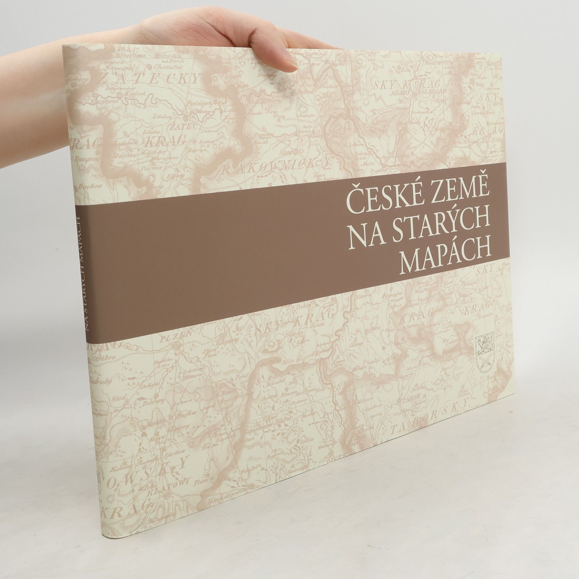 Collectif d'auteurs České země na starých mapách